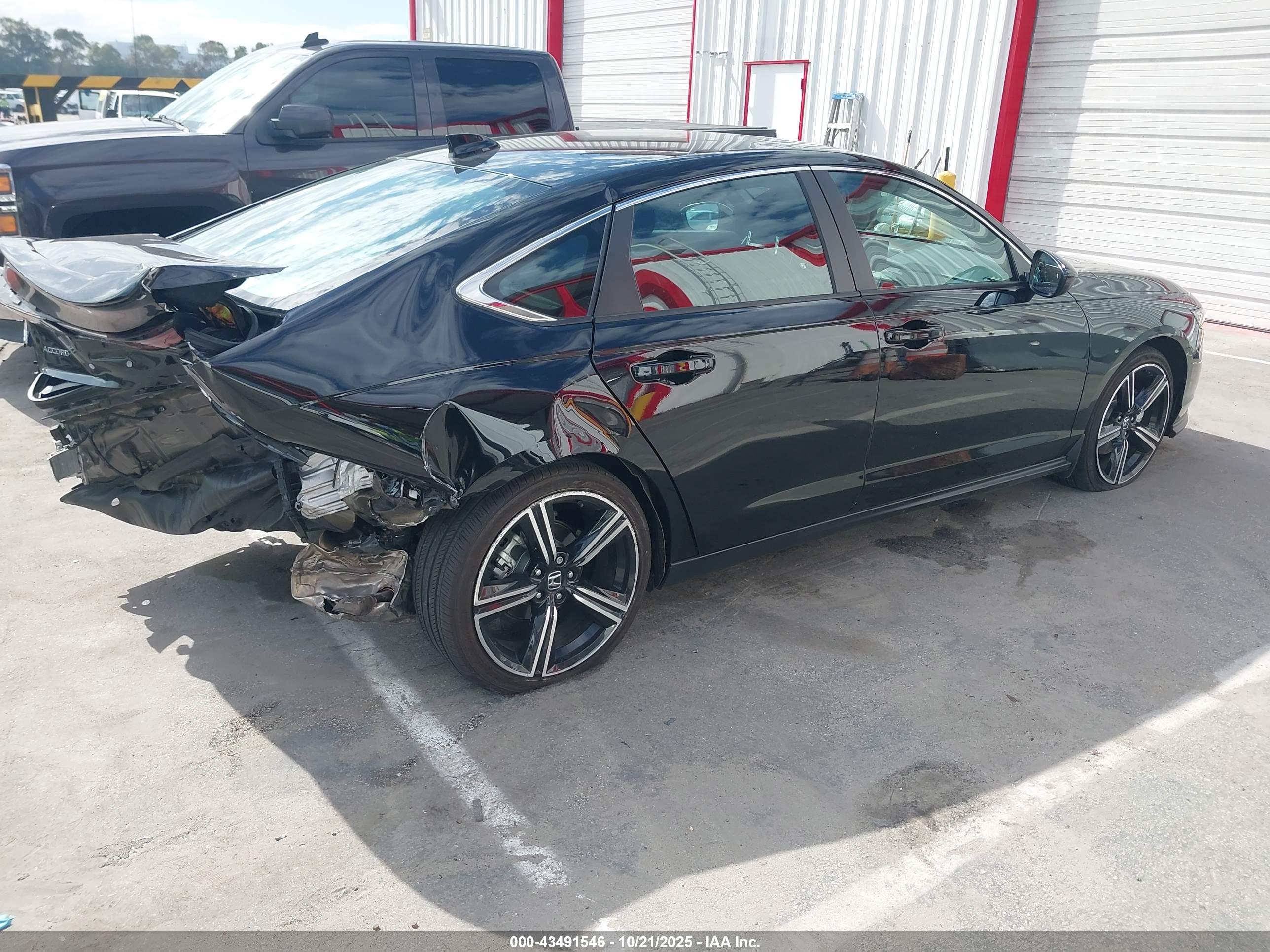 HONDA ACCORD image 4