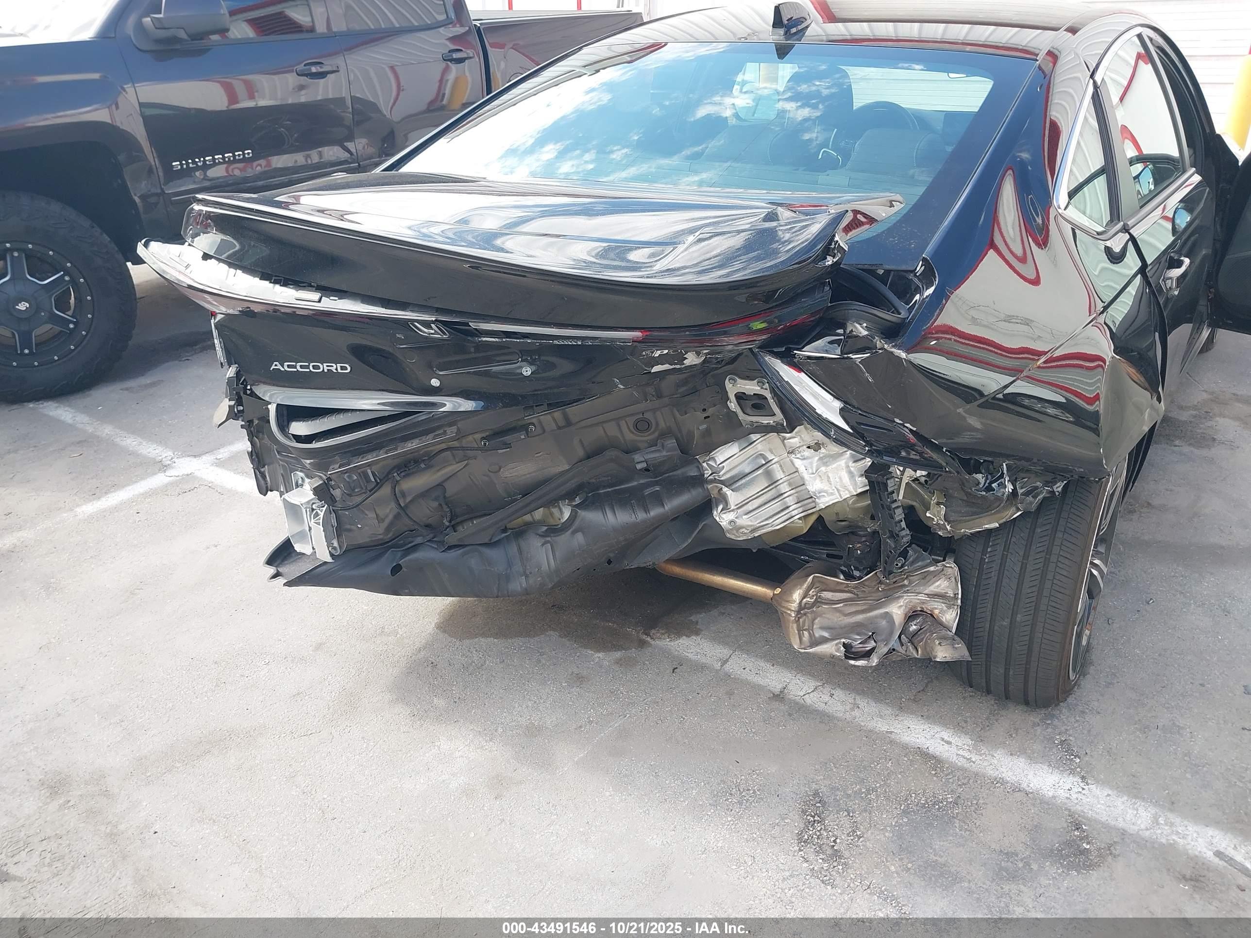 HONDA ACCORD image 6