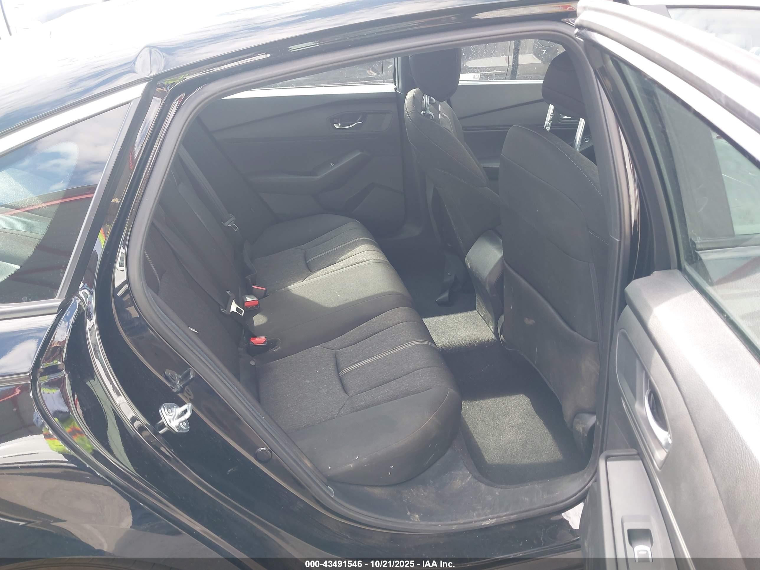 HONDA ACCORD image 8