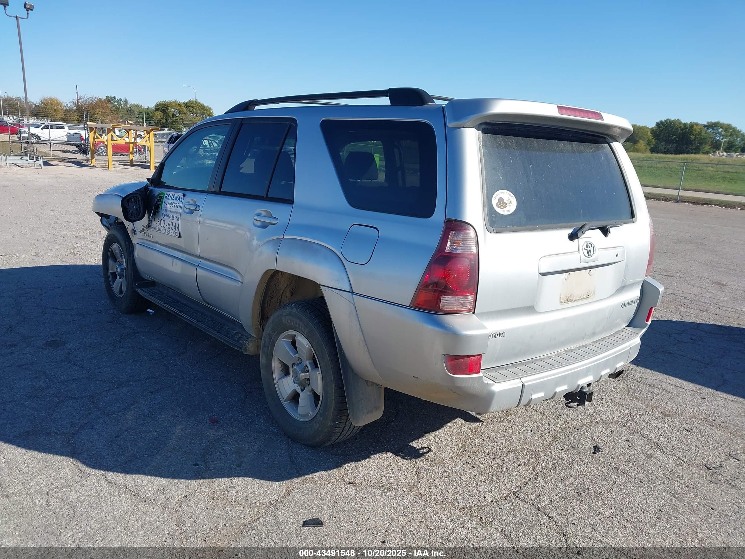TOYOTA 4RUNNER image 3