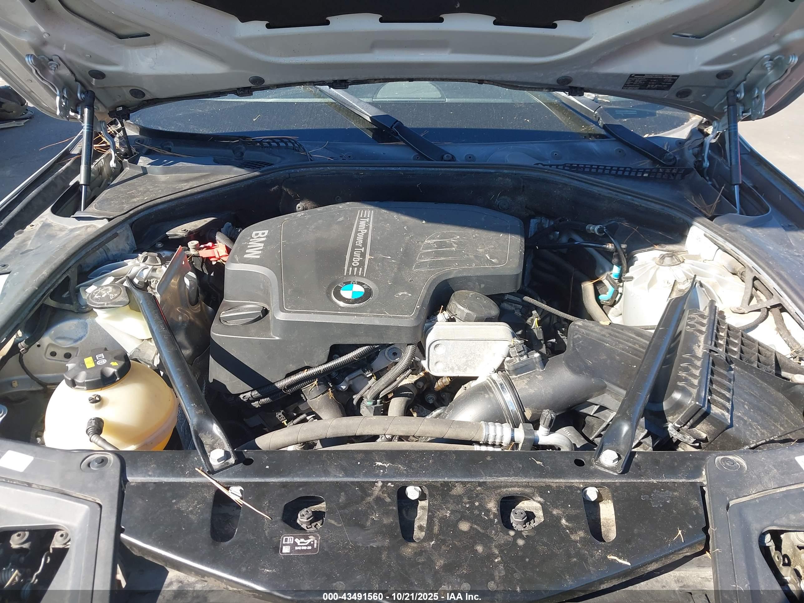 BMW 528I image 10