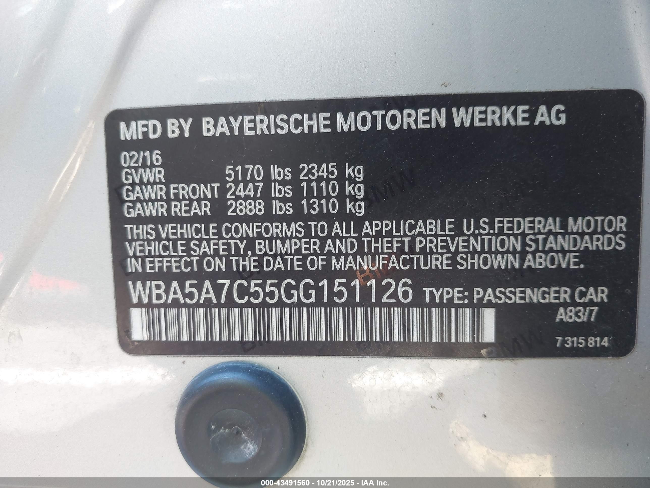 BMW 528I image 9