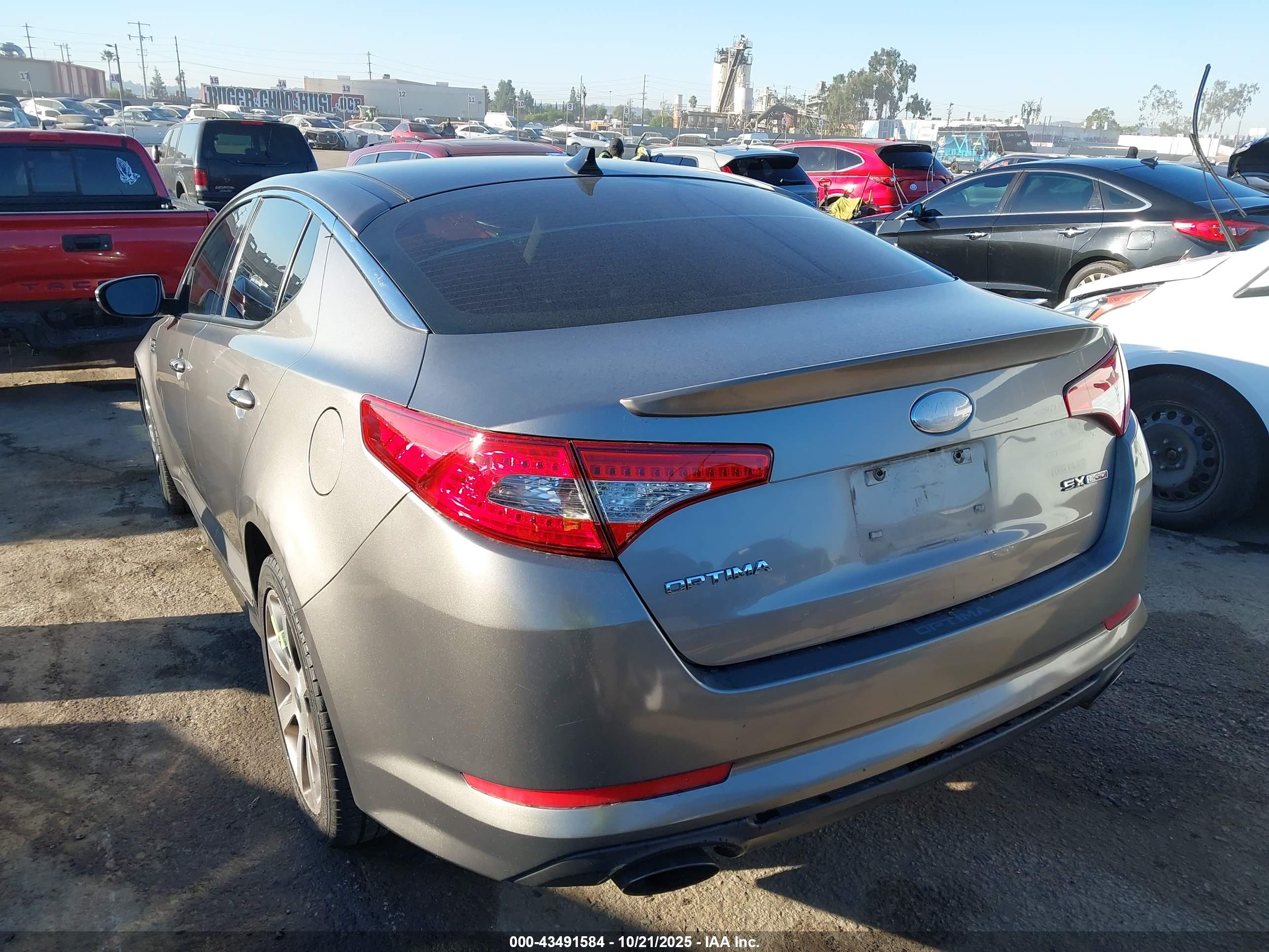 KIA OPTIMA image 3
