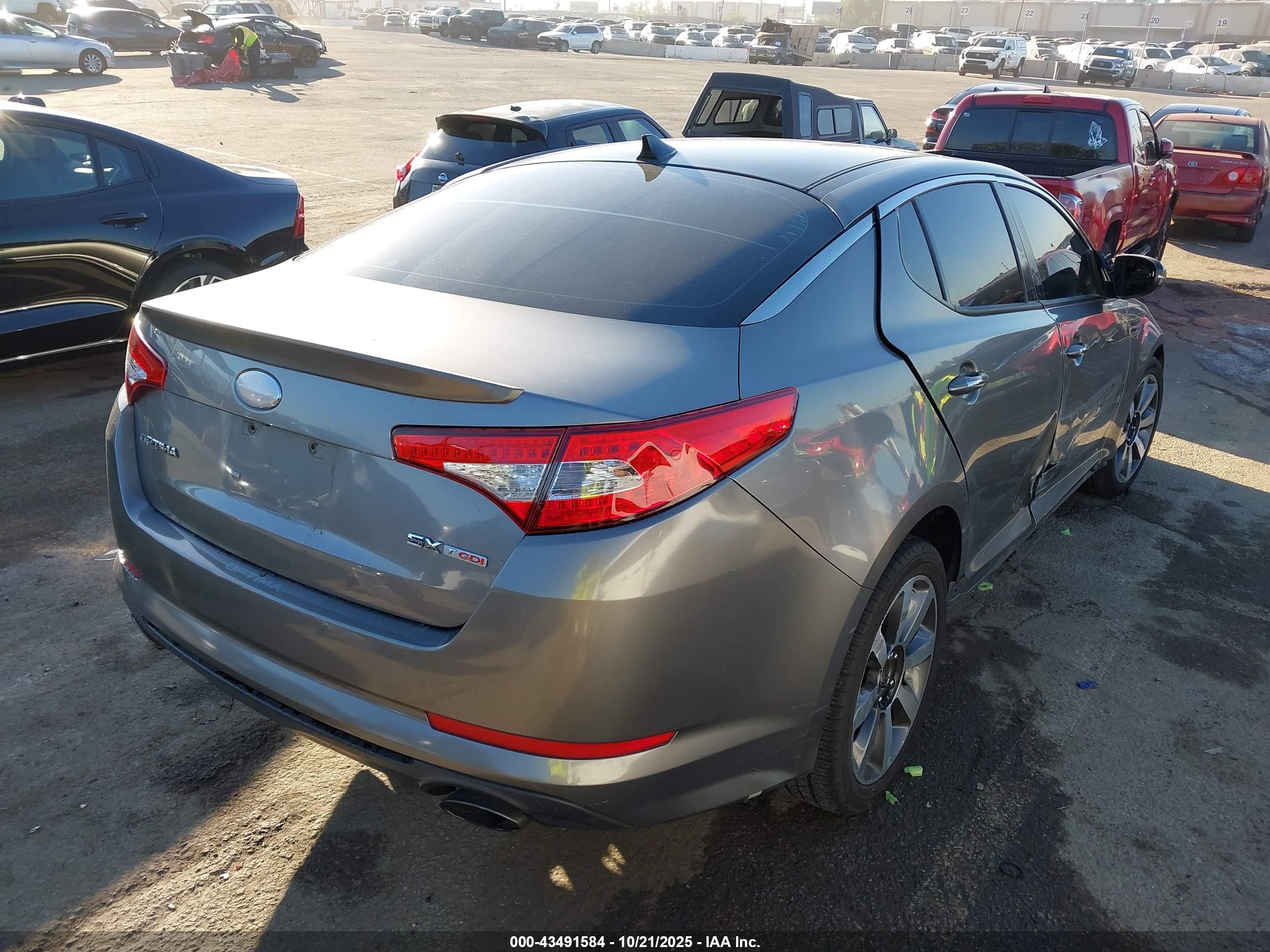 KIA OPTIMA image 4