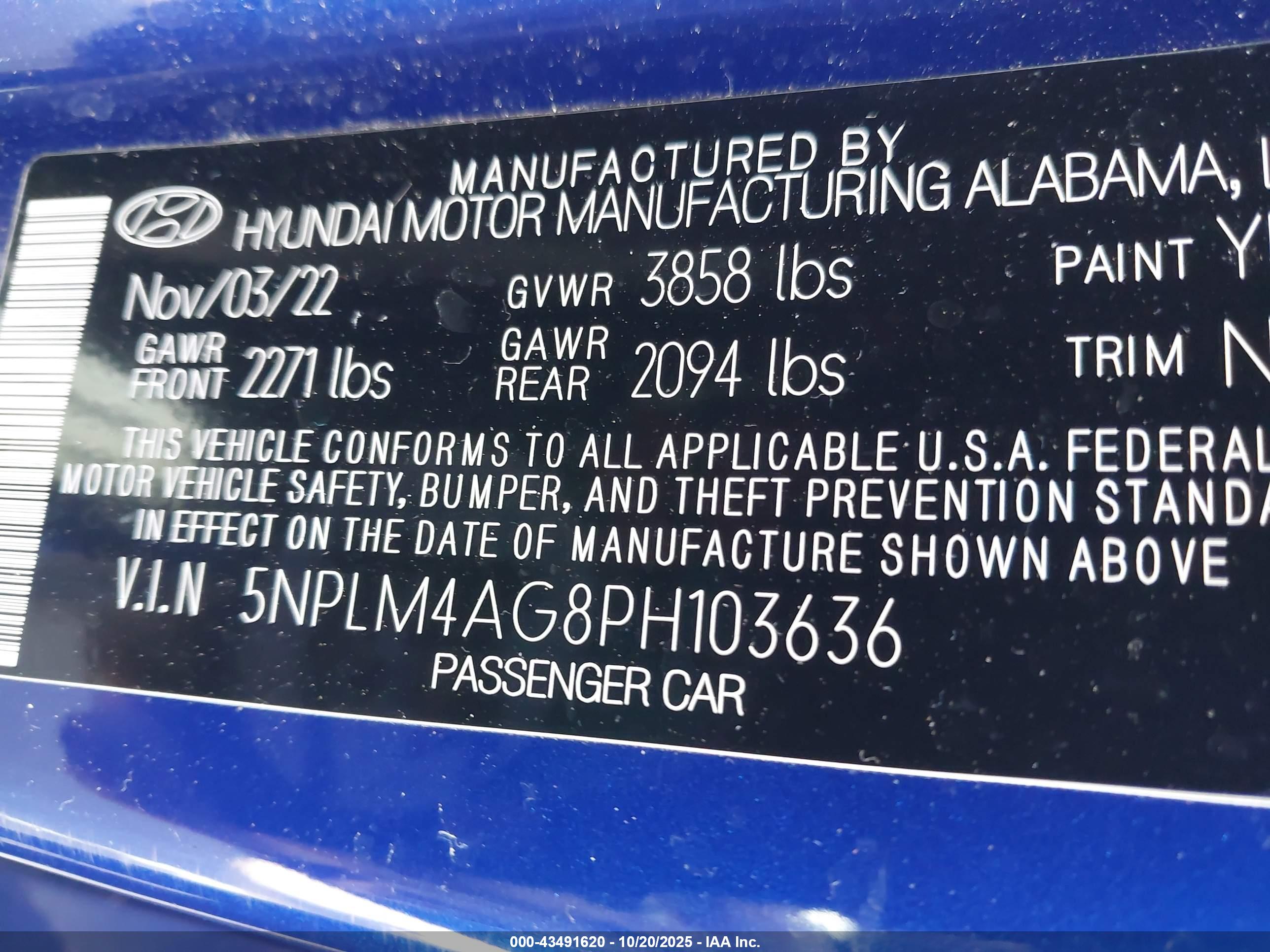 HYUNDAI ELANTRA image 9