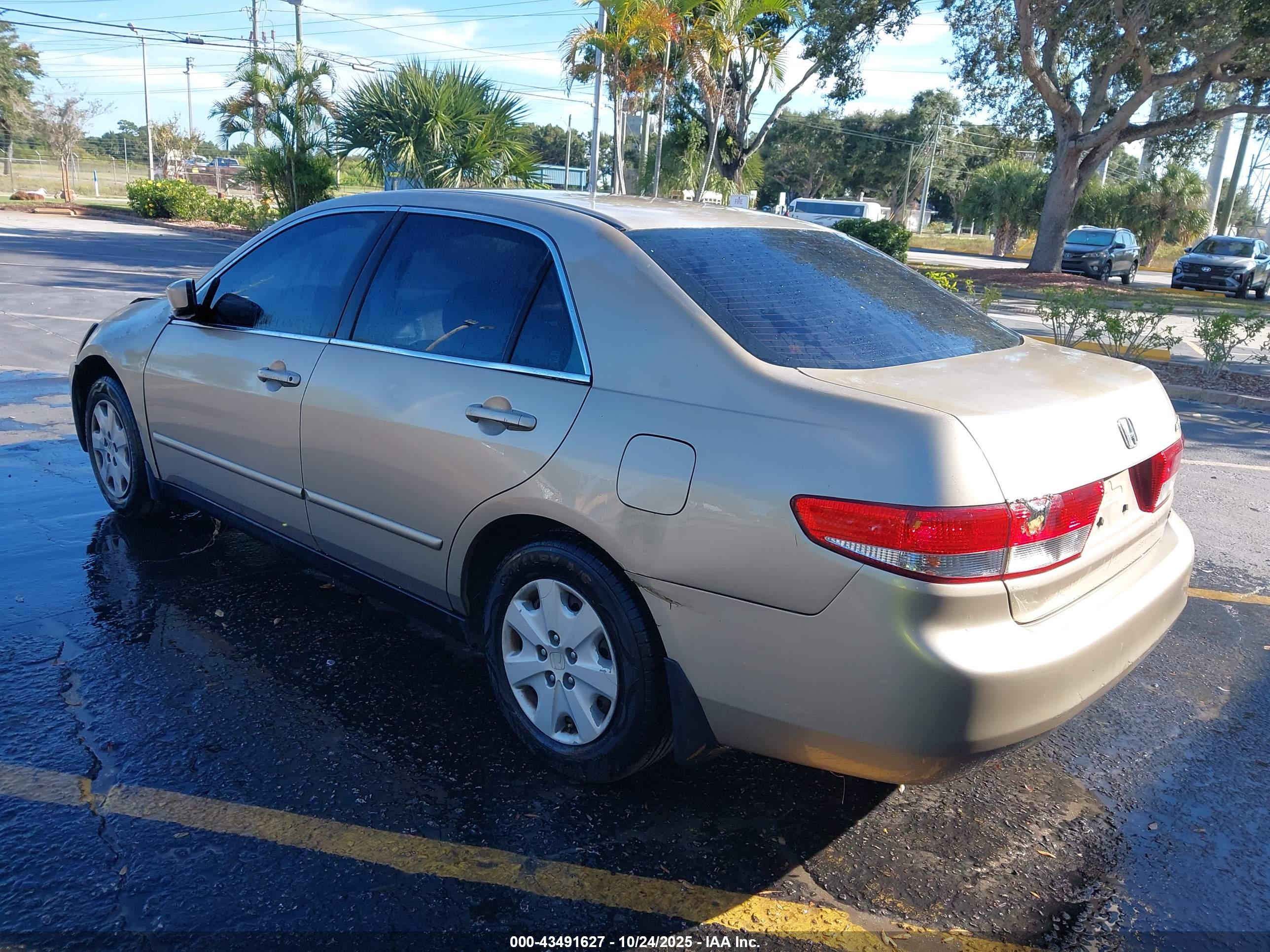 HONDA ACCORD image 3