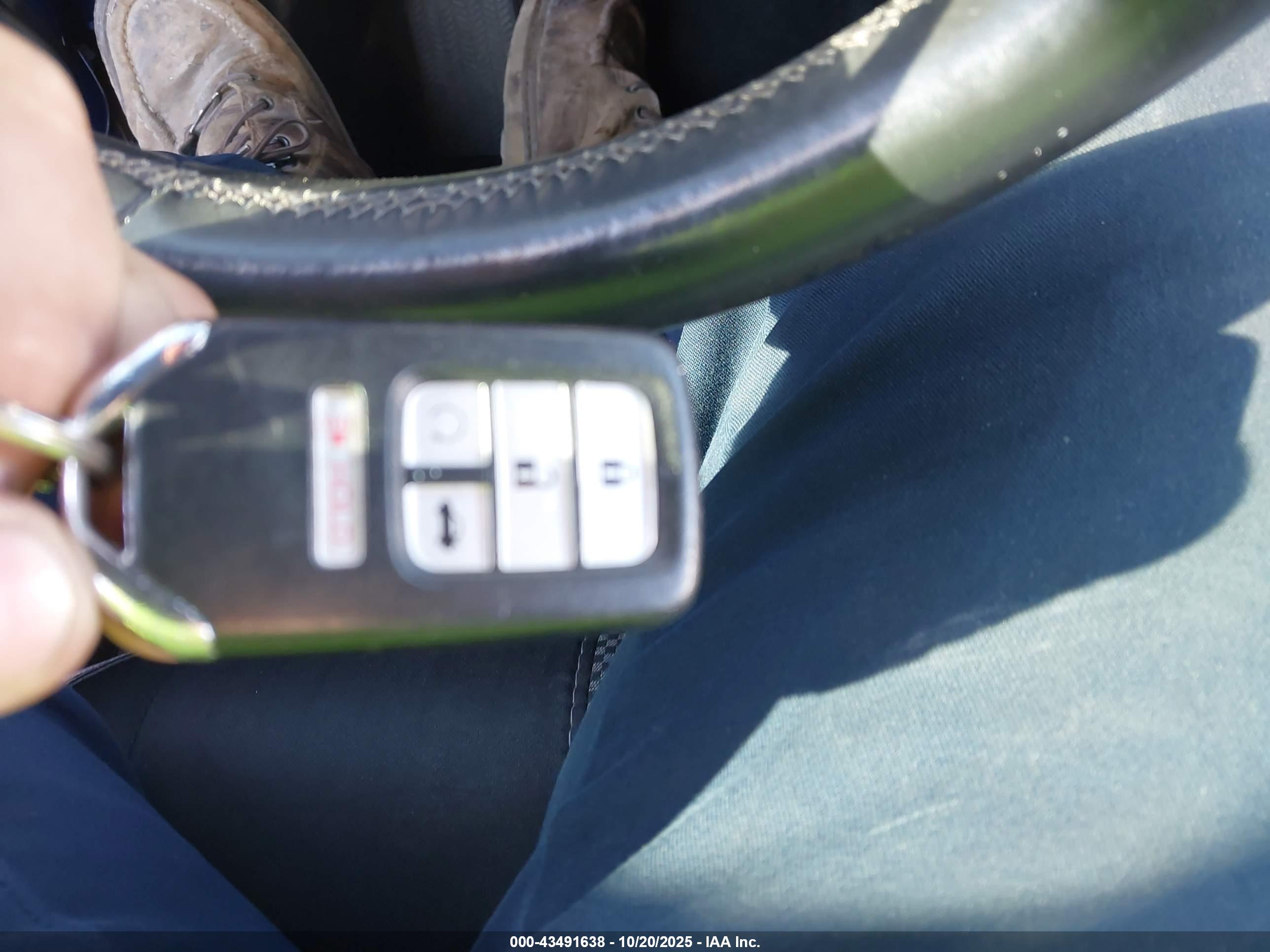 HONDA CIVIC image 11
