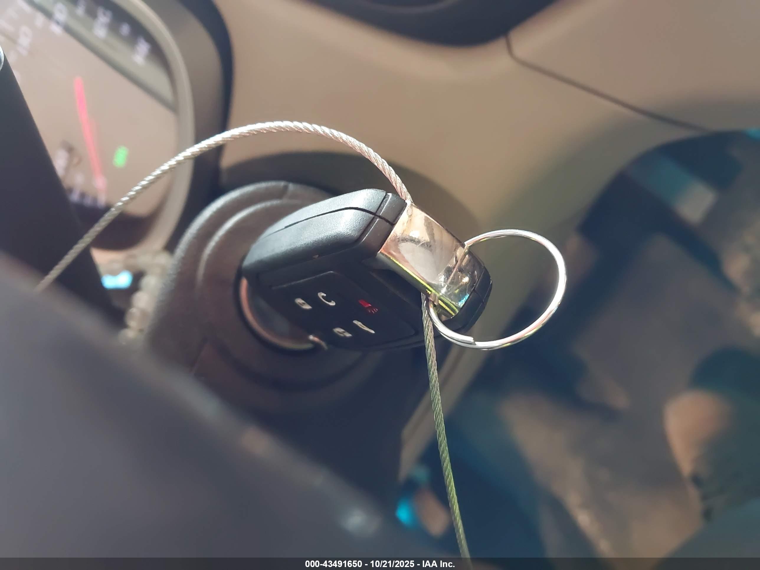 CHEVROLET EQUINOX image 11