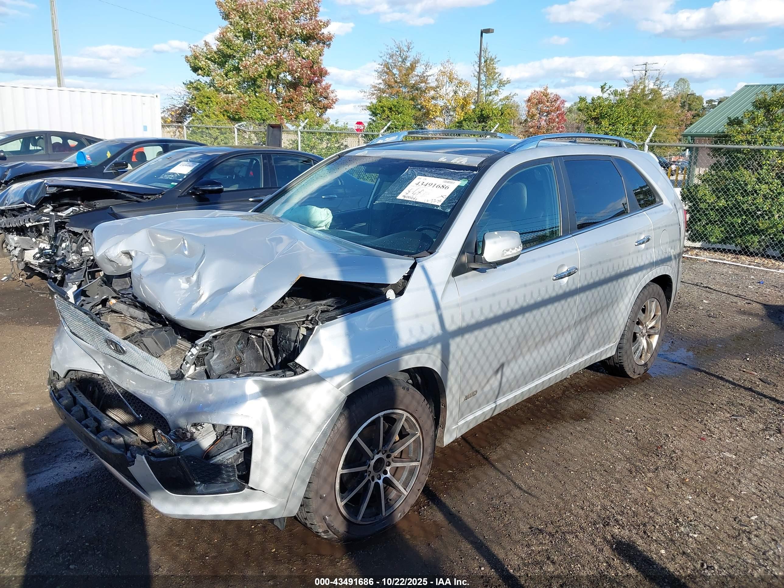 KIA SORENTO image 2