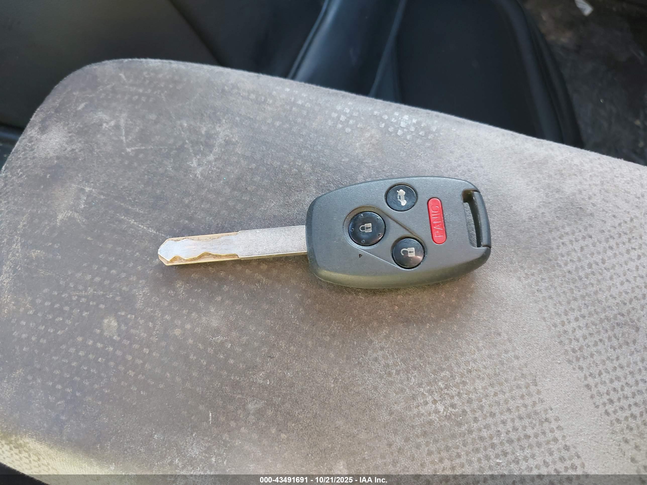 HONDA CIVIC image 11