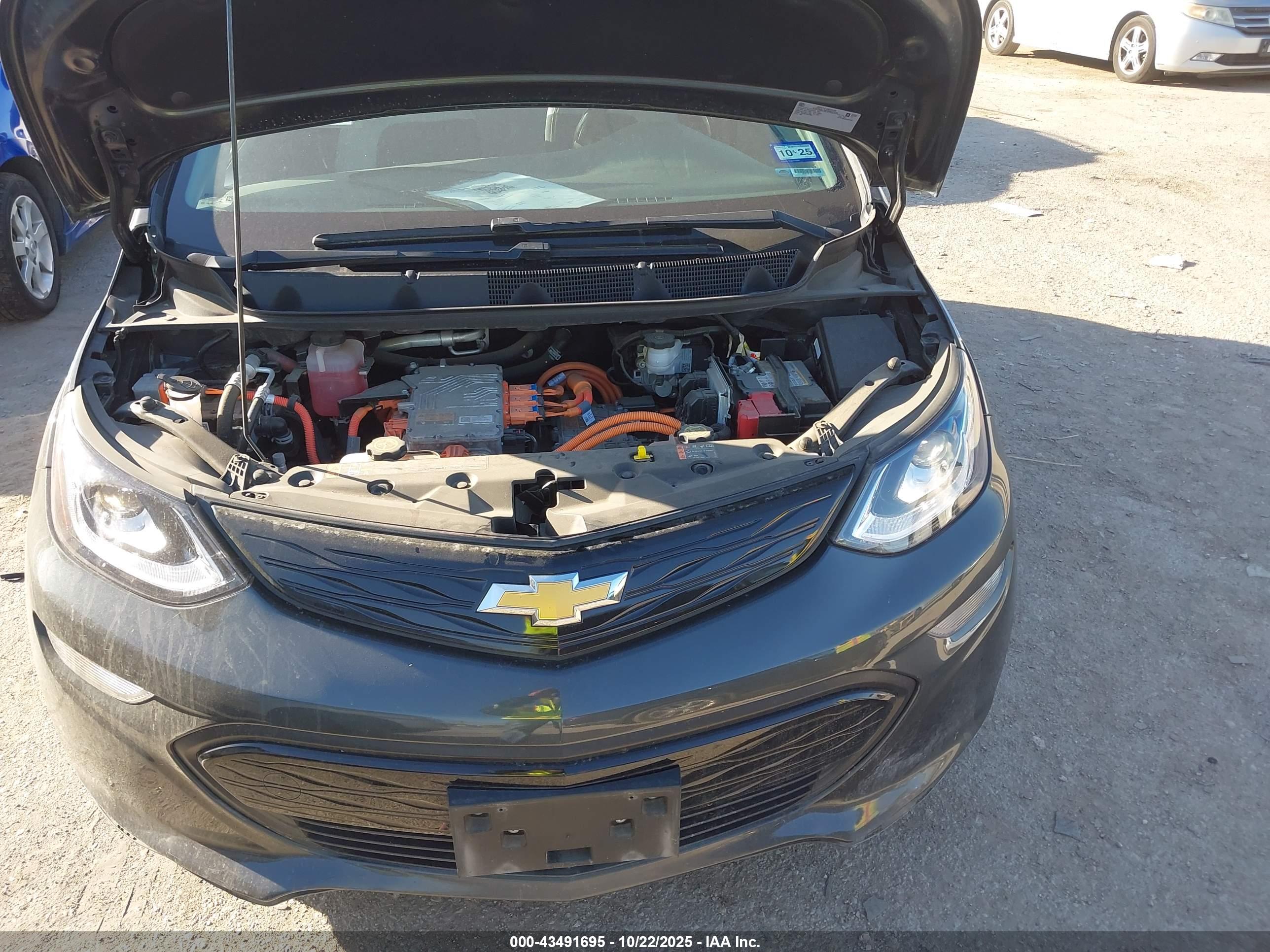 CHEVROLET BOLT image 10