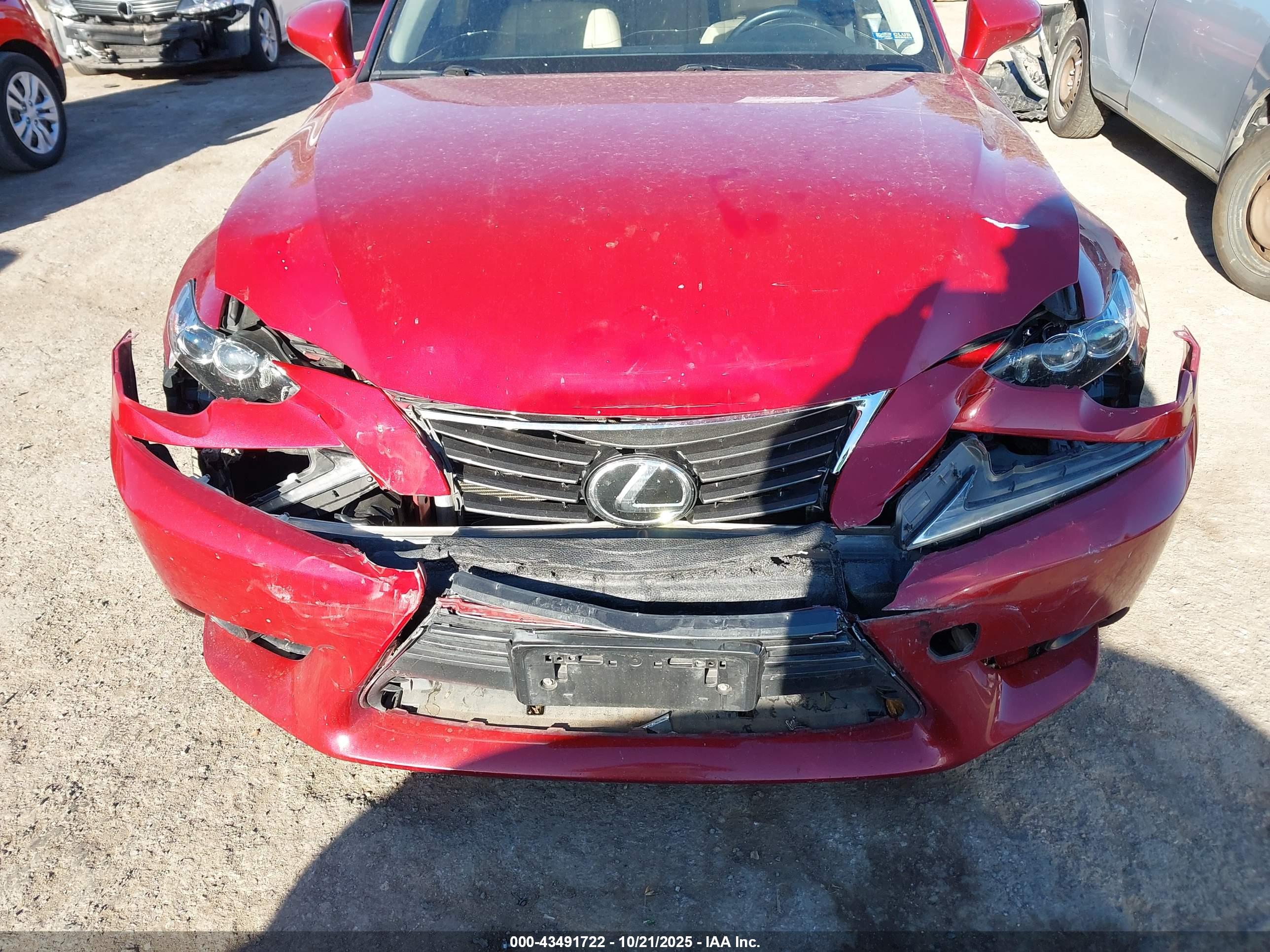 LEXUS IS image 6