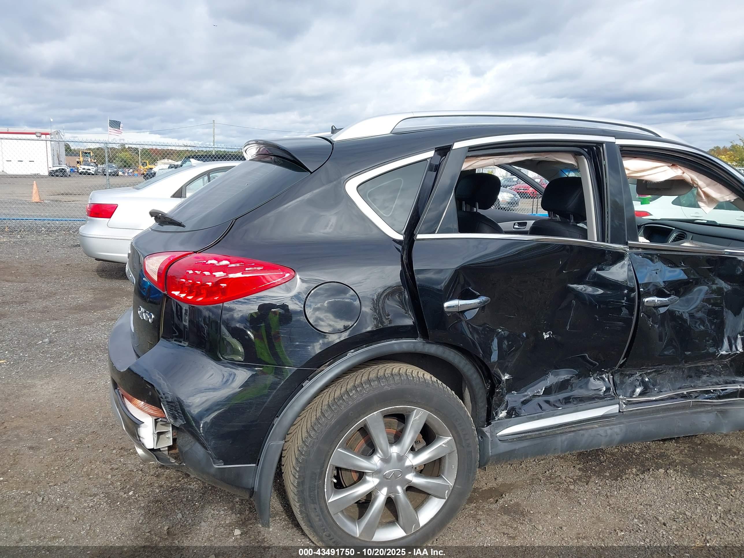 INFINITI QX50 image 6