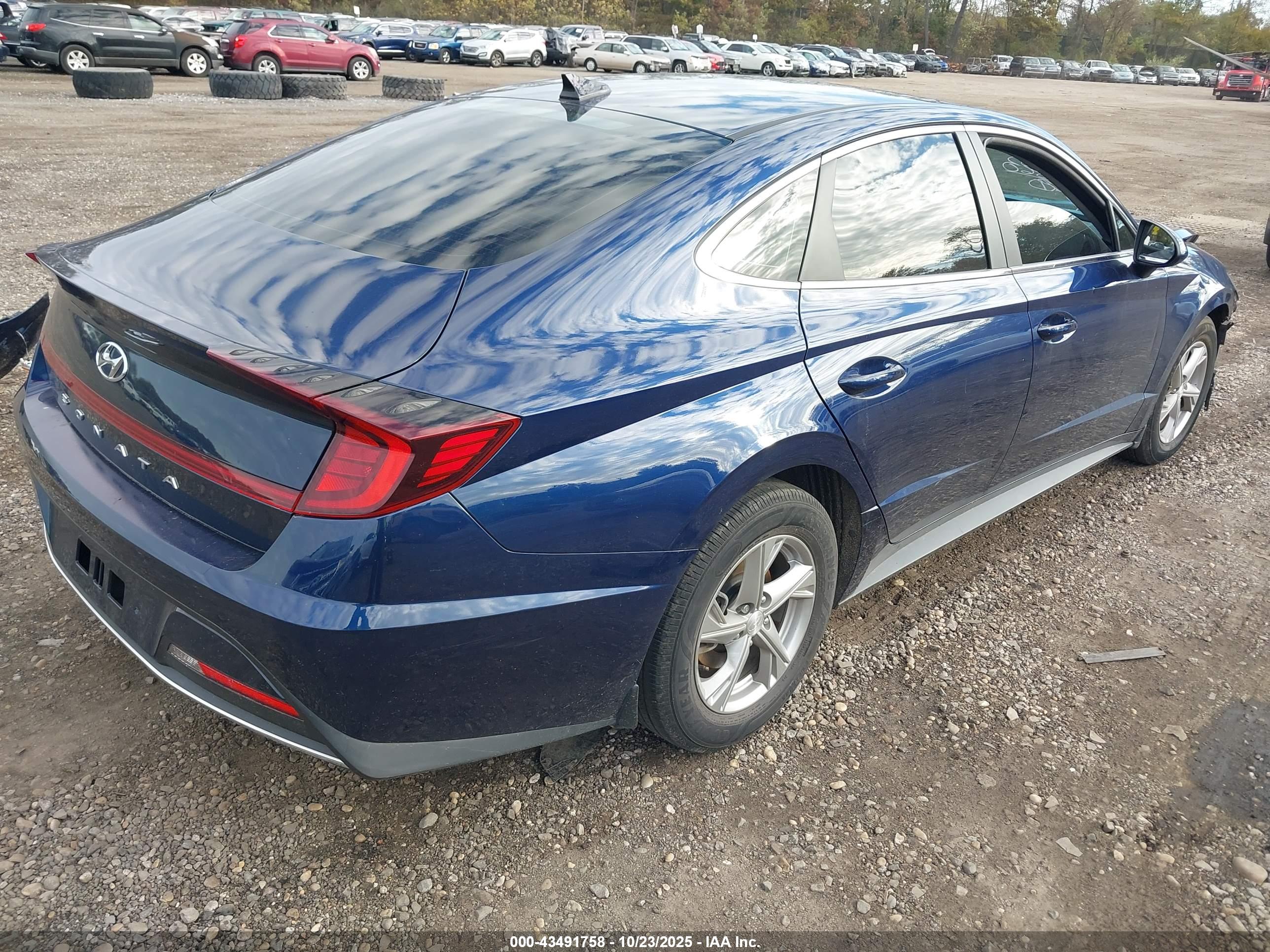 HYUNDAI SONATA image 4