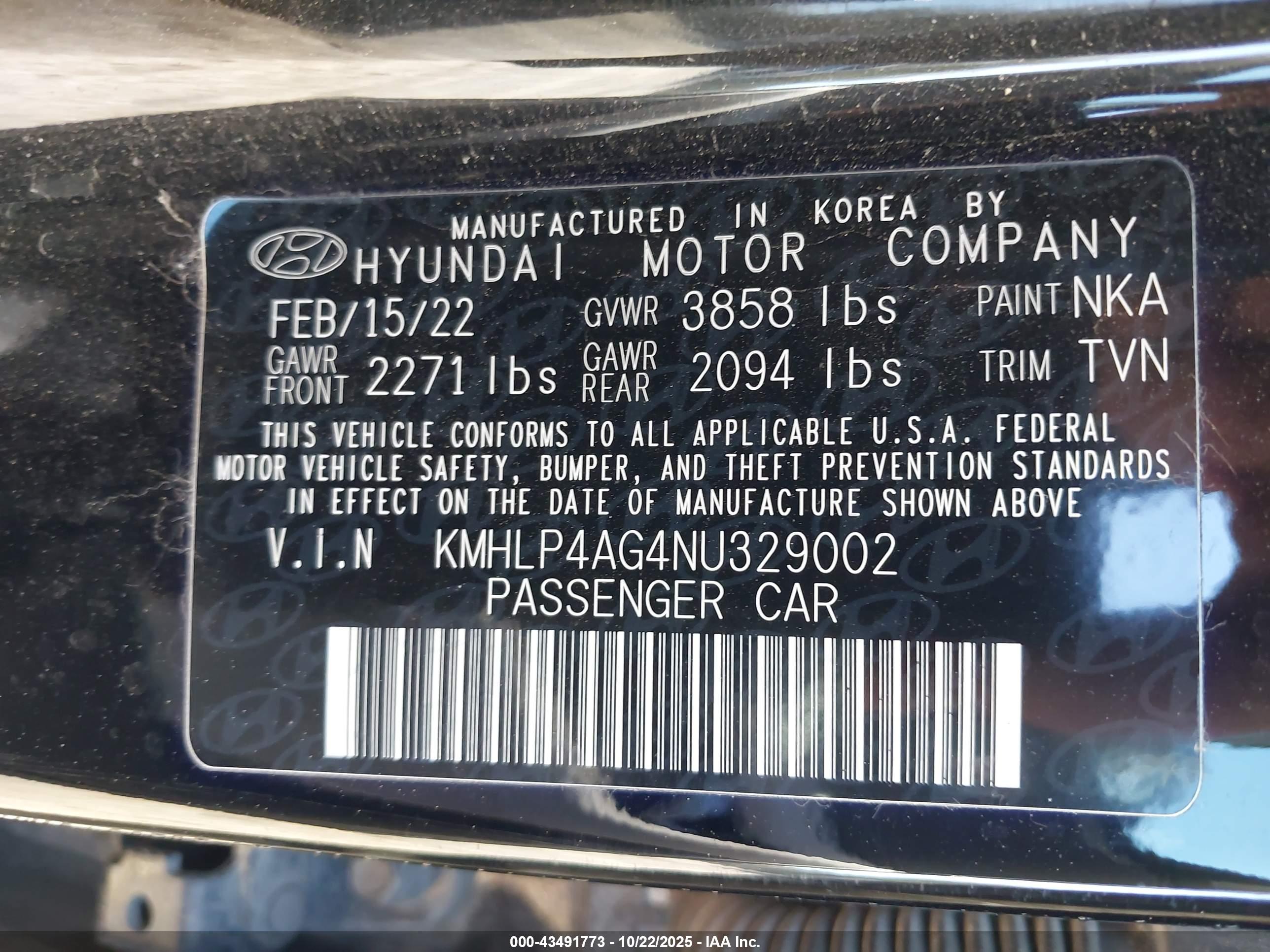 HYUNDAI ELANTRA image 9