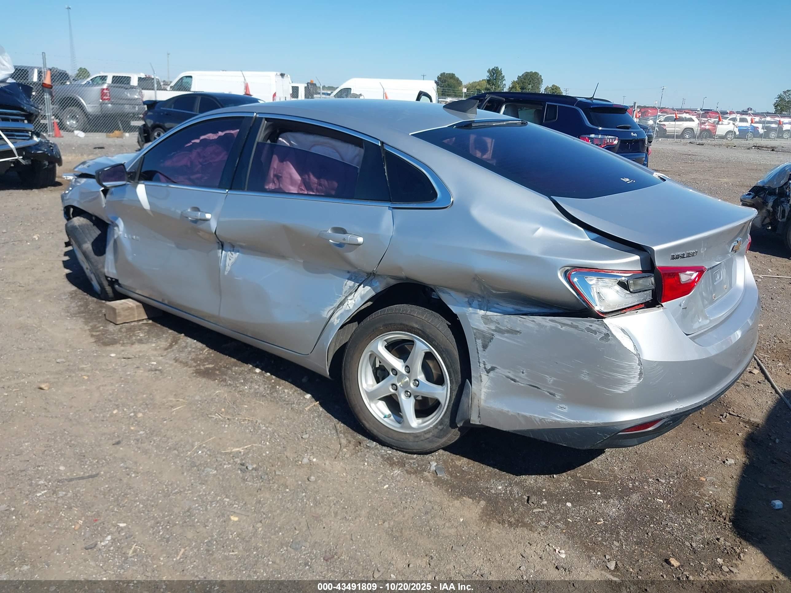 CHEVROLET MALIBU image 3