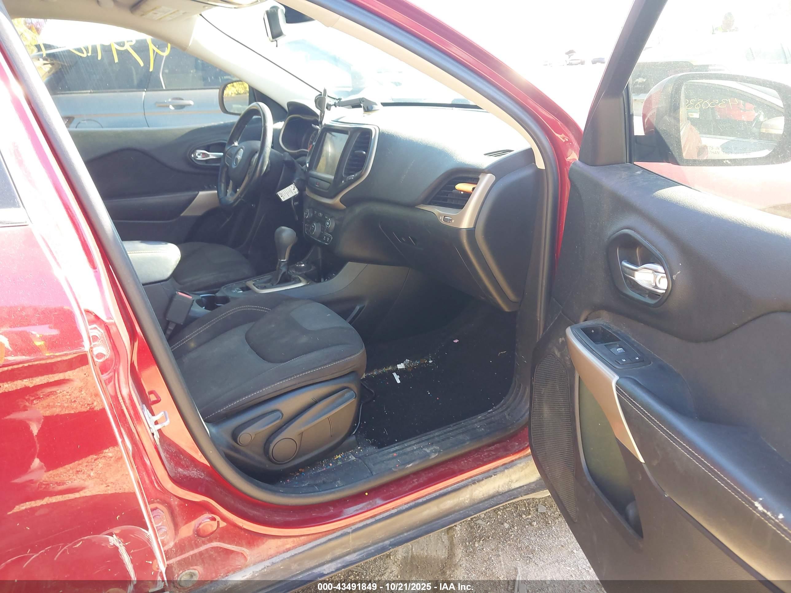 JEEP CHEROKEE image 5