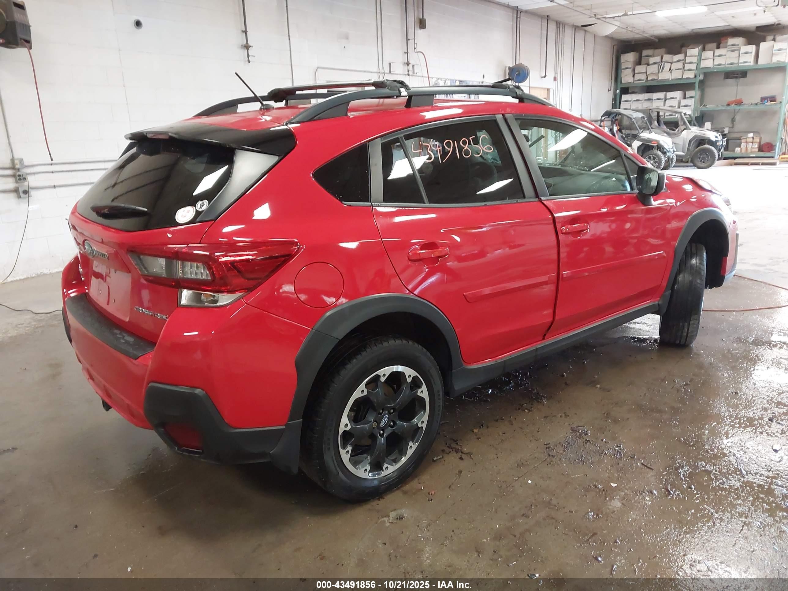 SUBARU CROSSTREK image 4