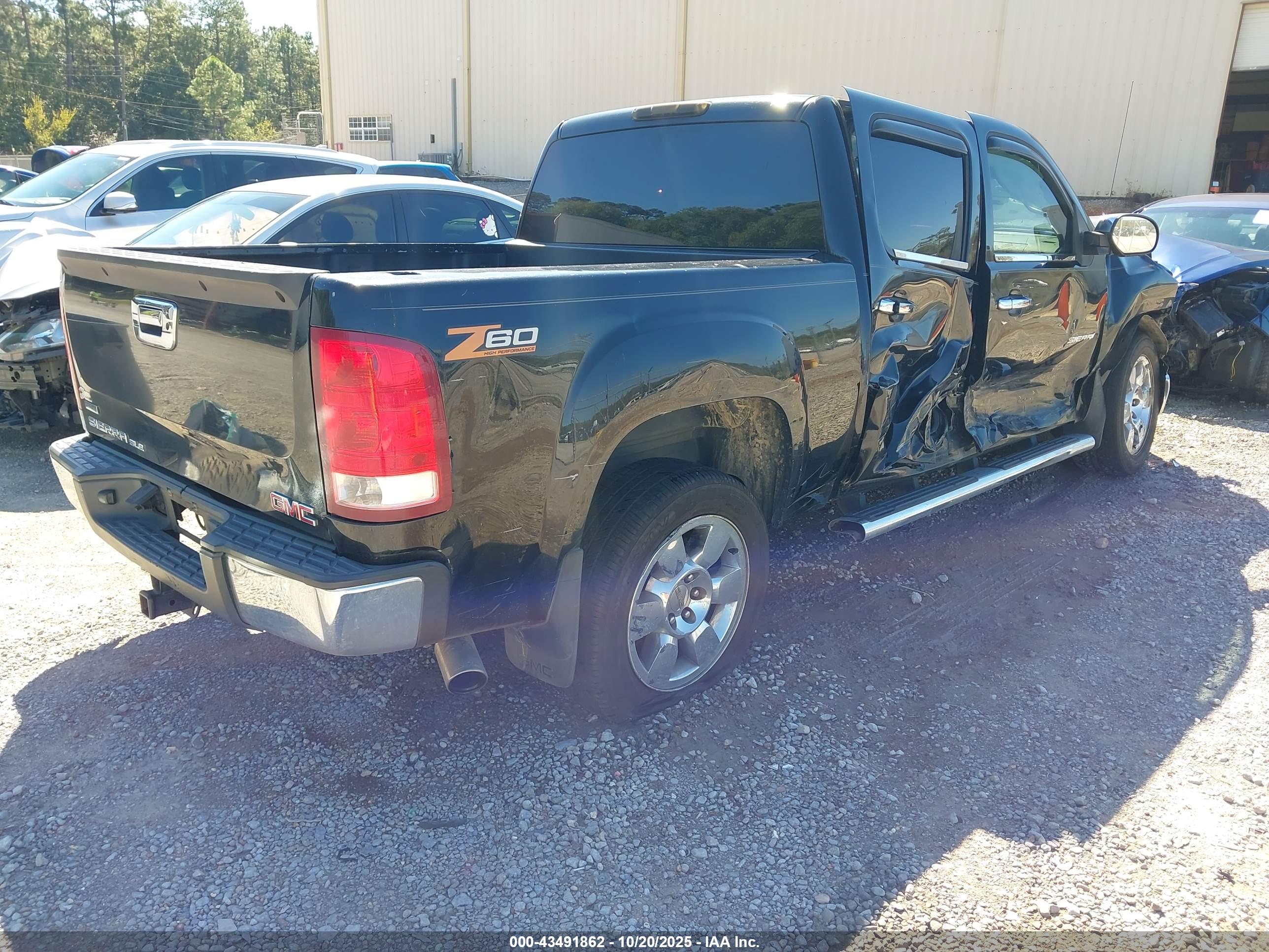 GMC SIERRA image 4