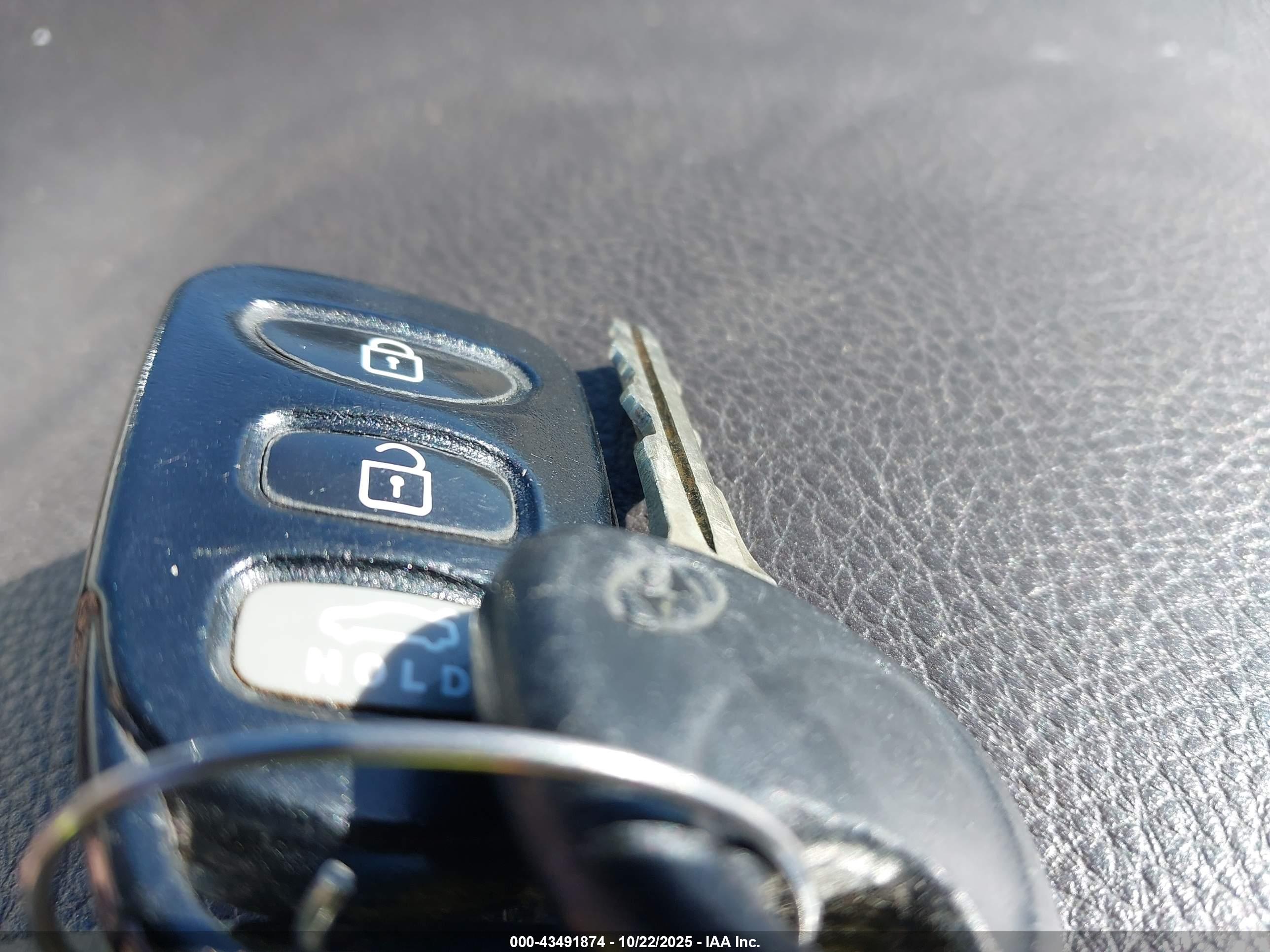 HYUNDAI SONATA image 11