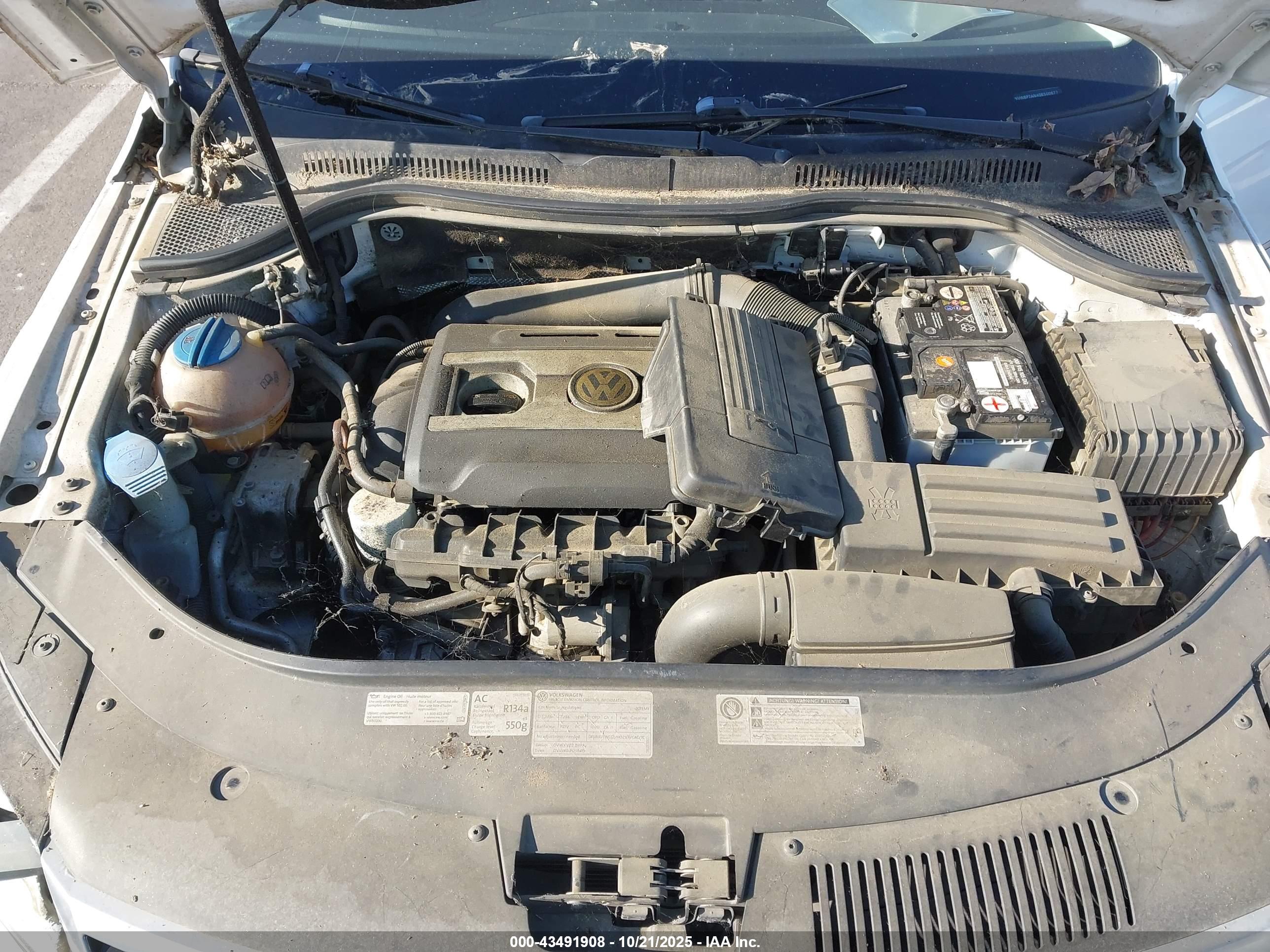 VOLKSWAGEN CC image 10