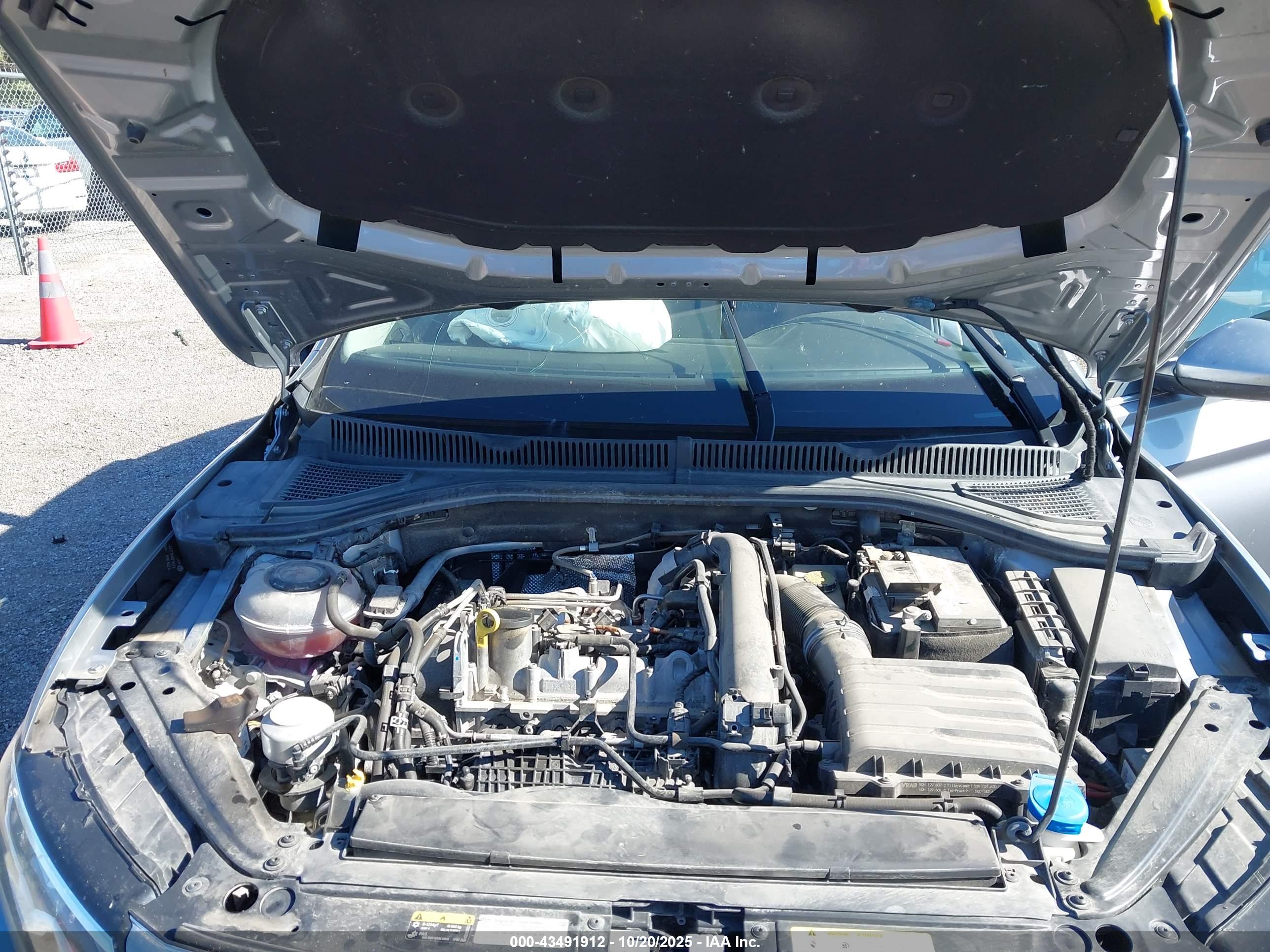 VOLKSWAGEN JETTA image 10