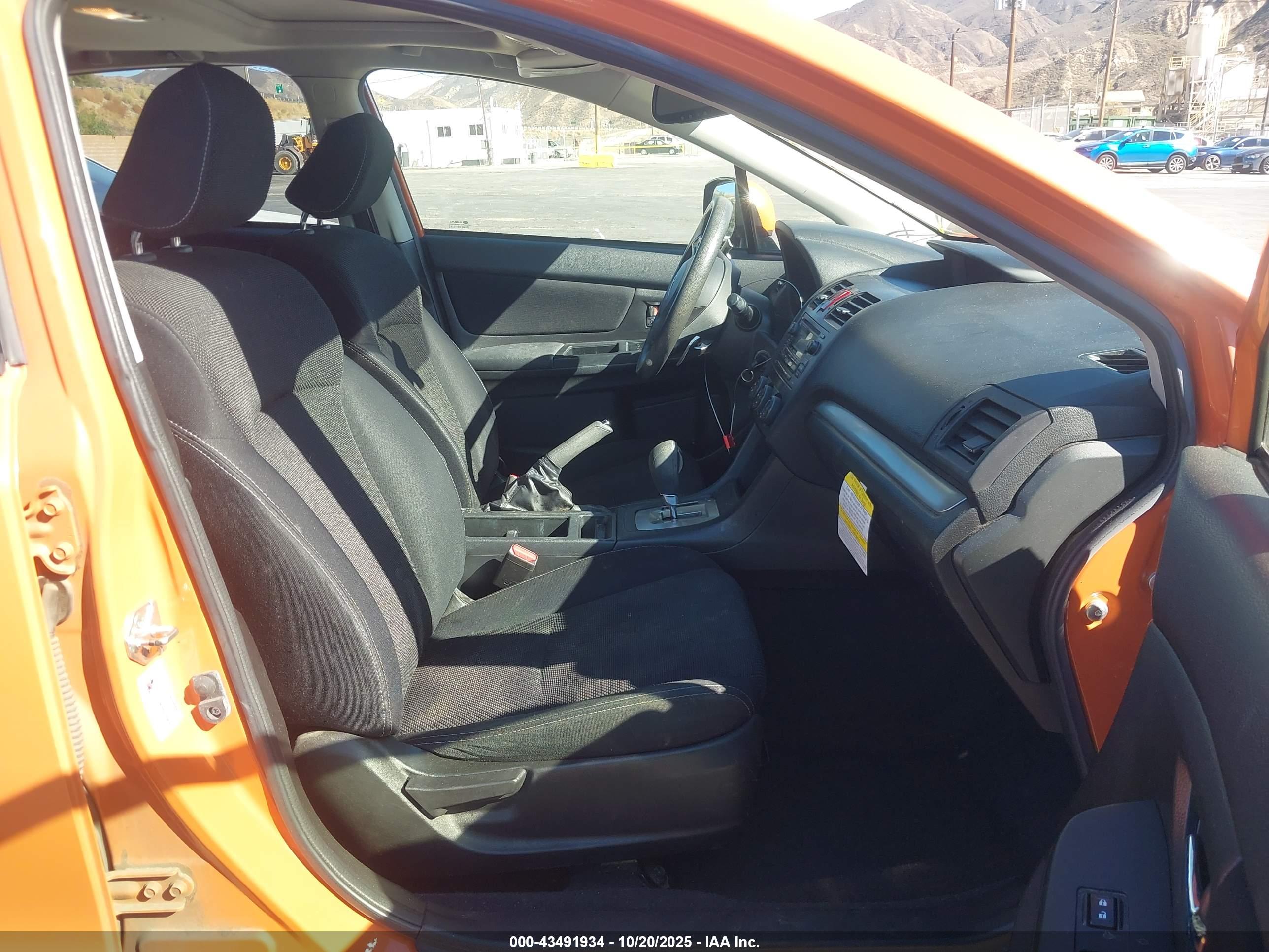 SUBARU XV image 5