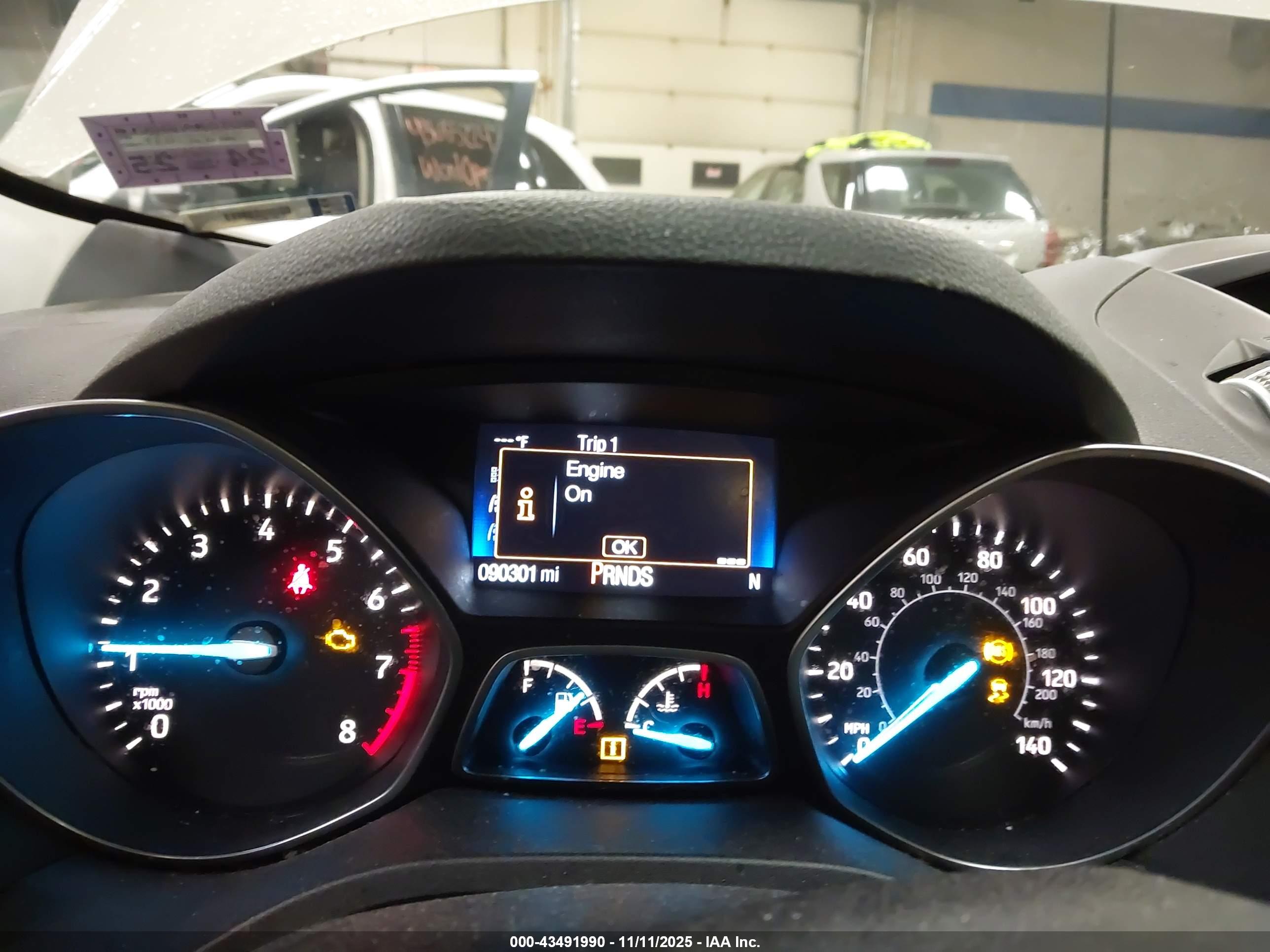 FORD ESCAPE image 7