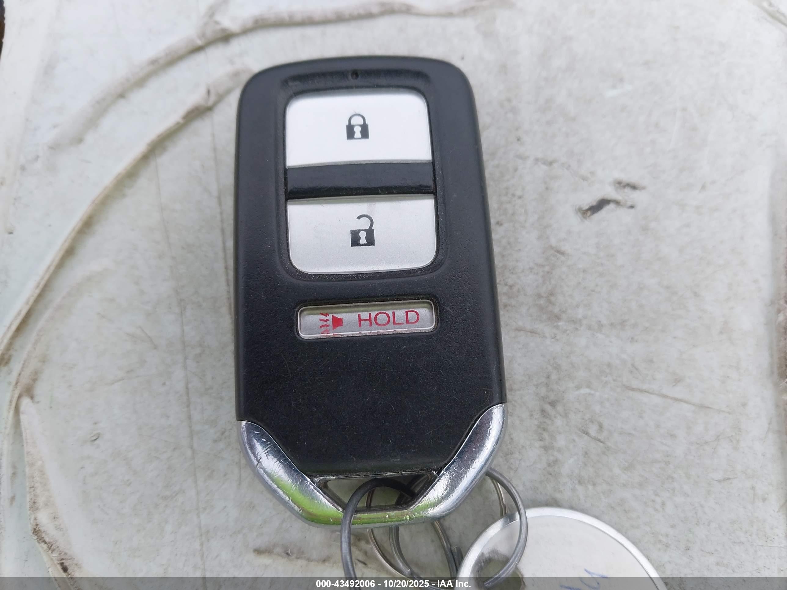 HONDA FIT image 11