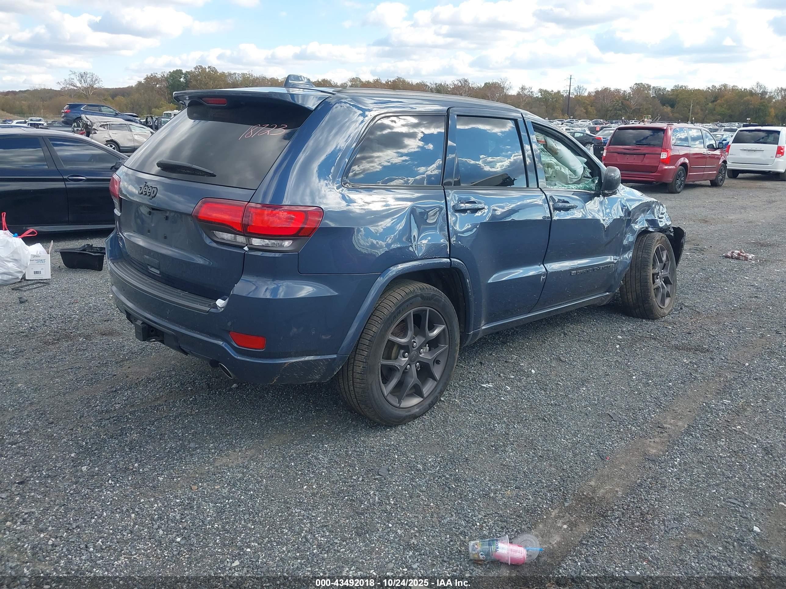 JEEP GRAND image 4