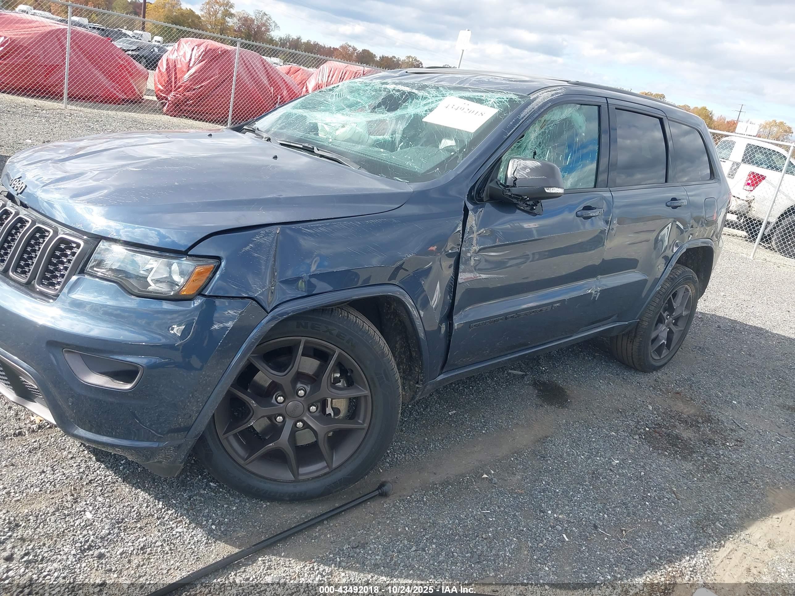 JEEP GRAND image 6