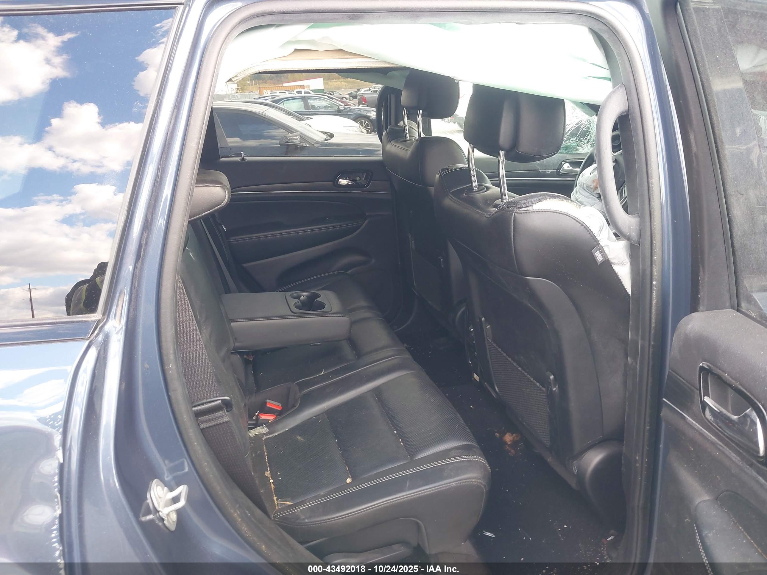 JEEP GRAND image 8