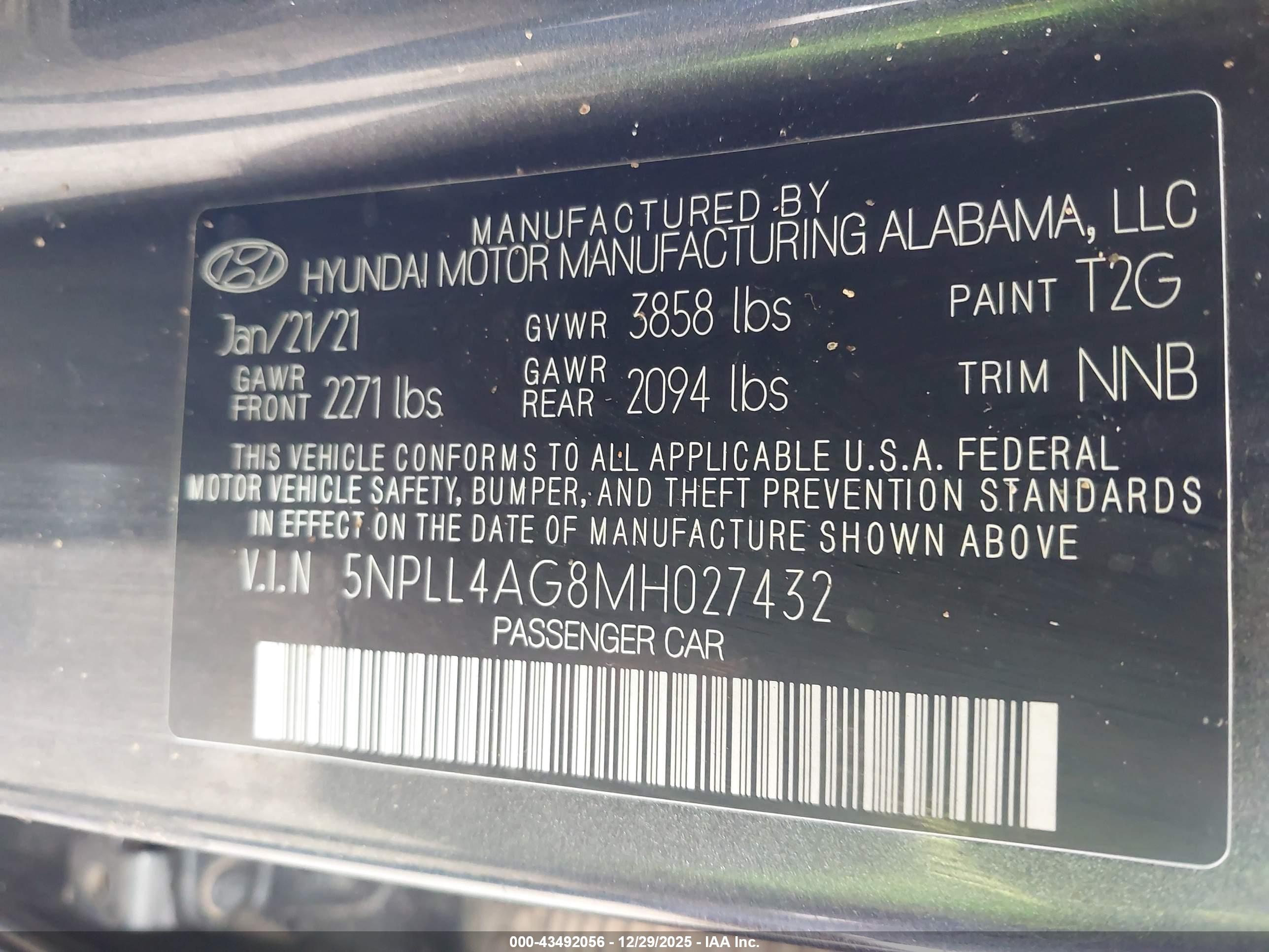 HYUNDAI ELANTRA image 9