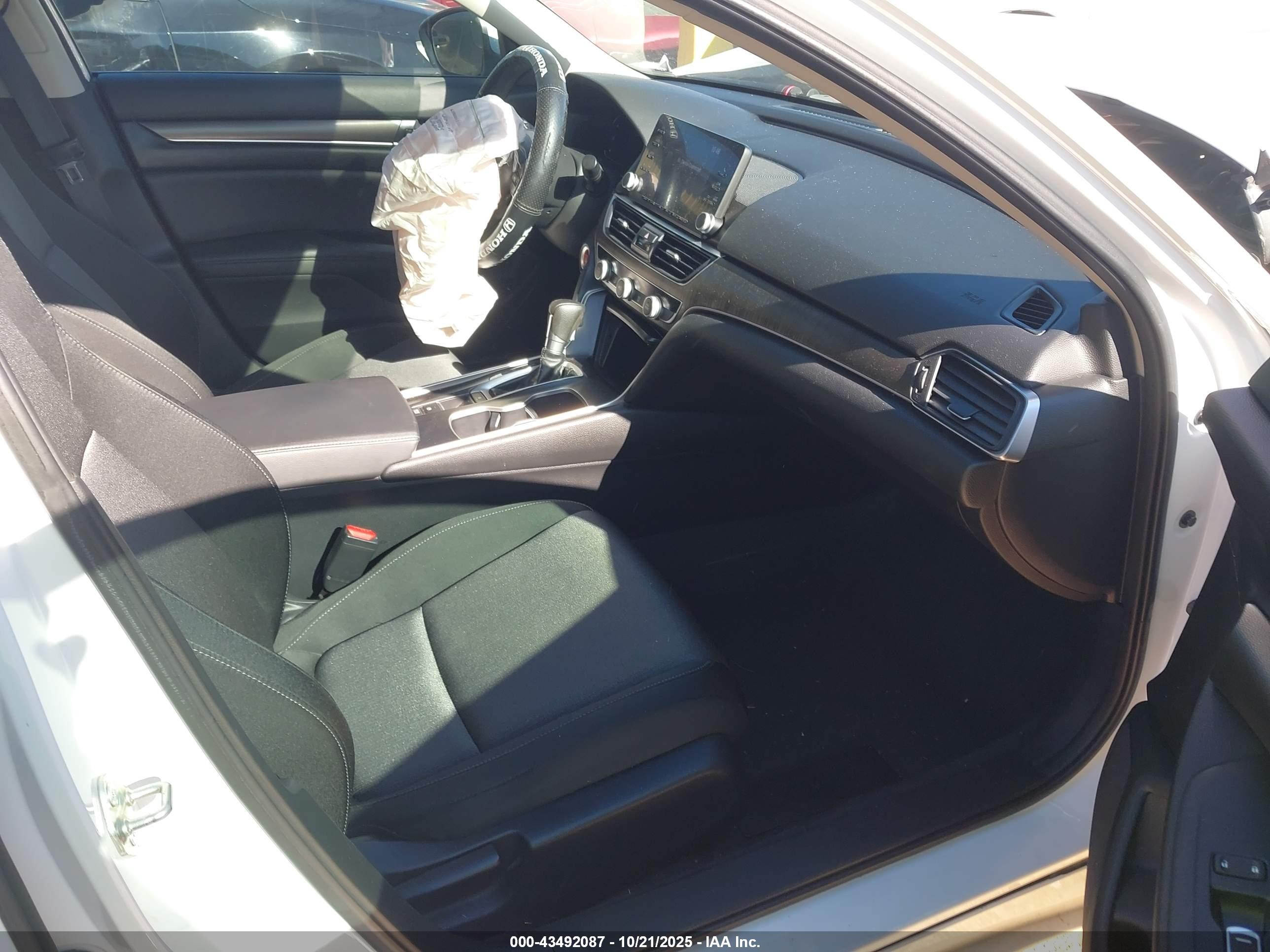 HONDA ACCORD image 5