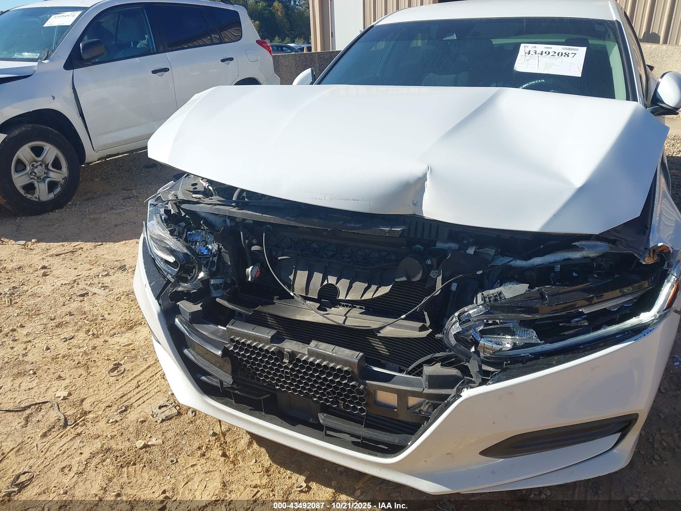 HONDA ACCORD image 6