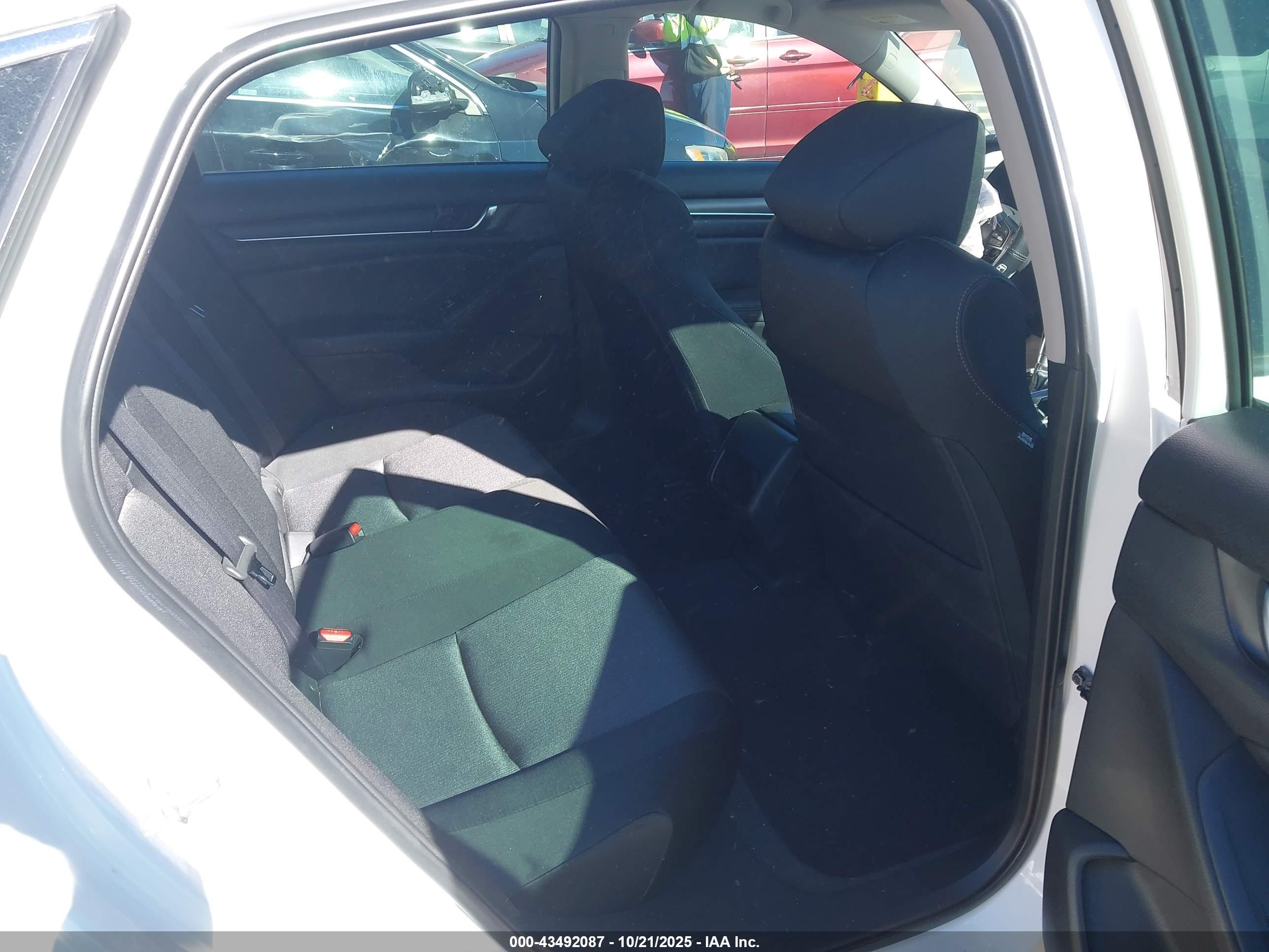 HONDA ACCORD image 8