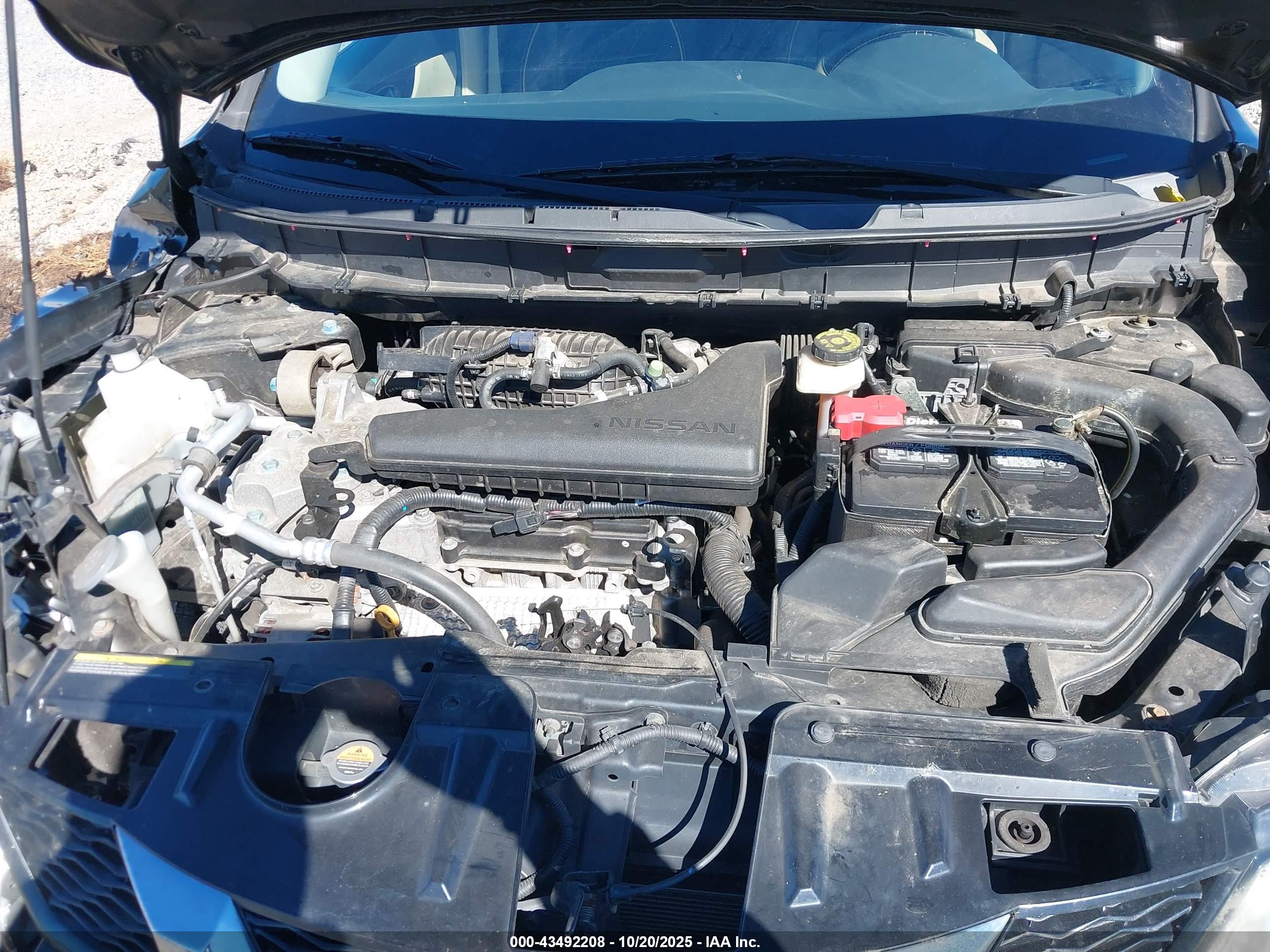 NISSAN ROGUE image 10