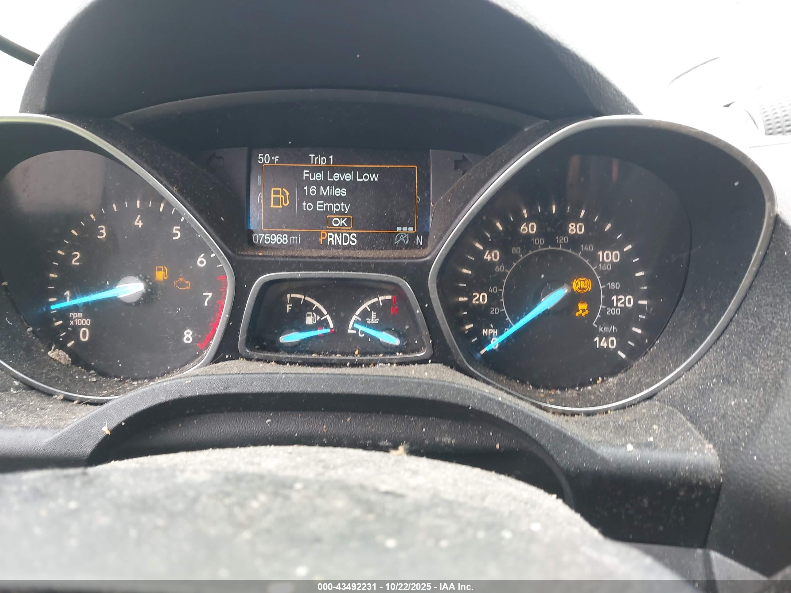 FORD ESCAPE image 7