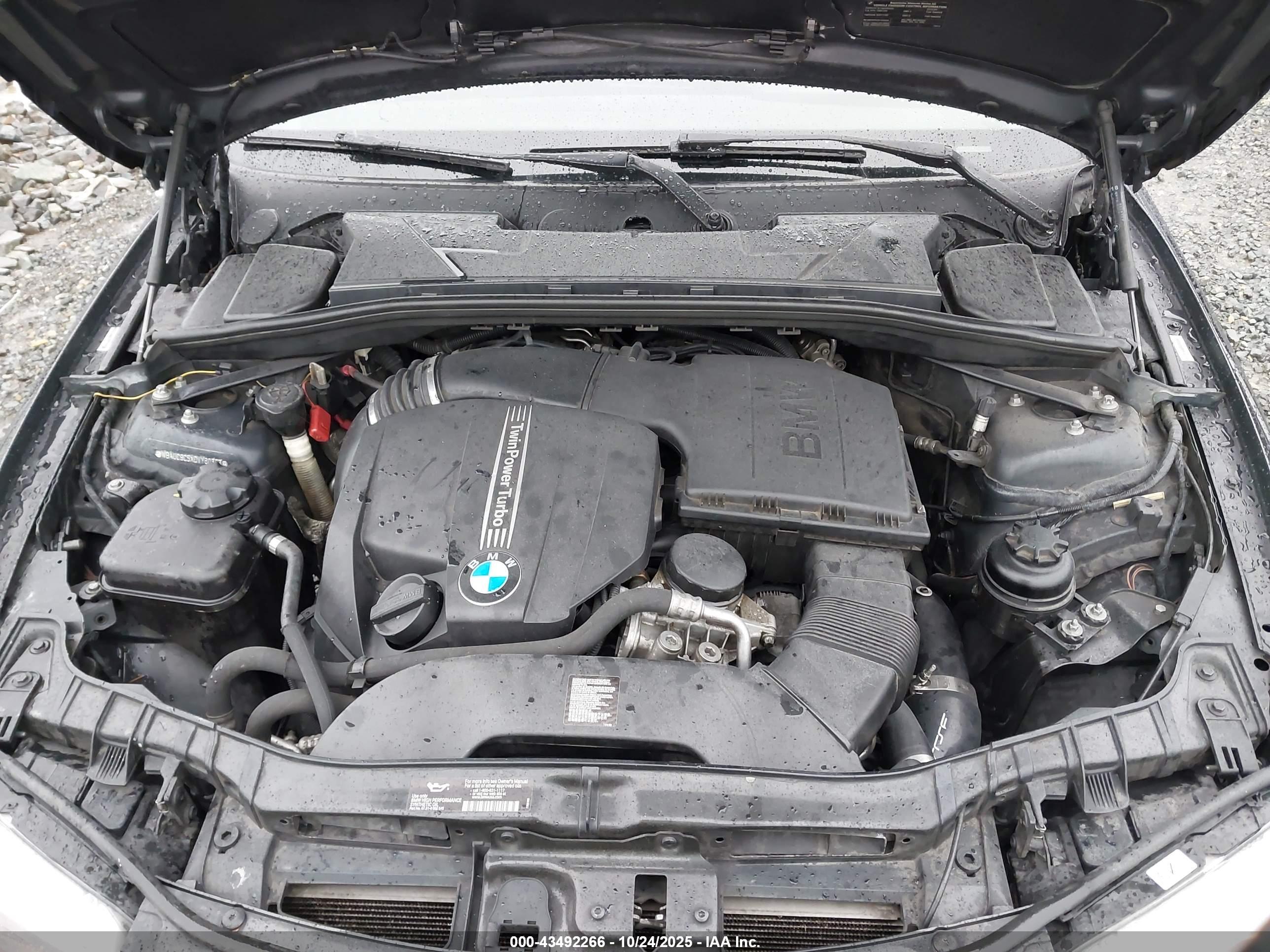 BMW 135I image 10