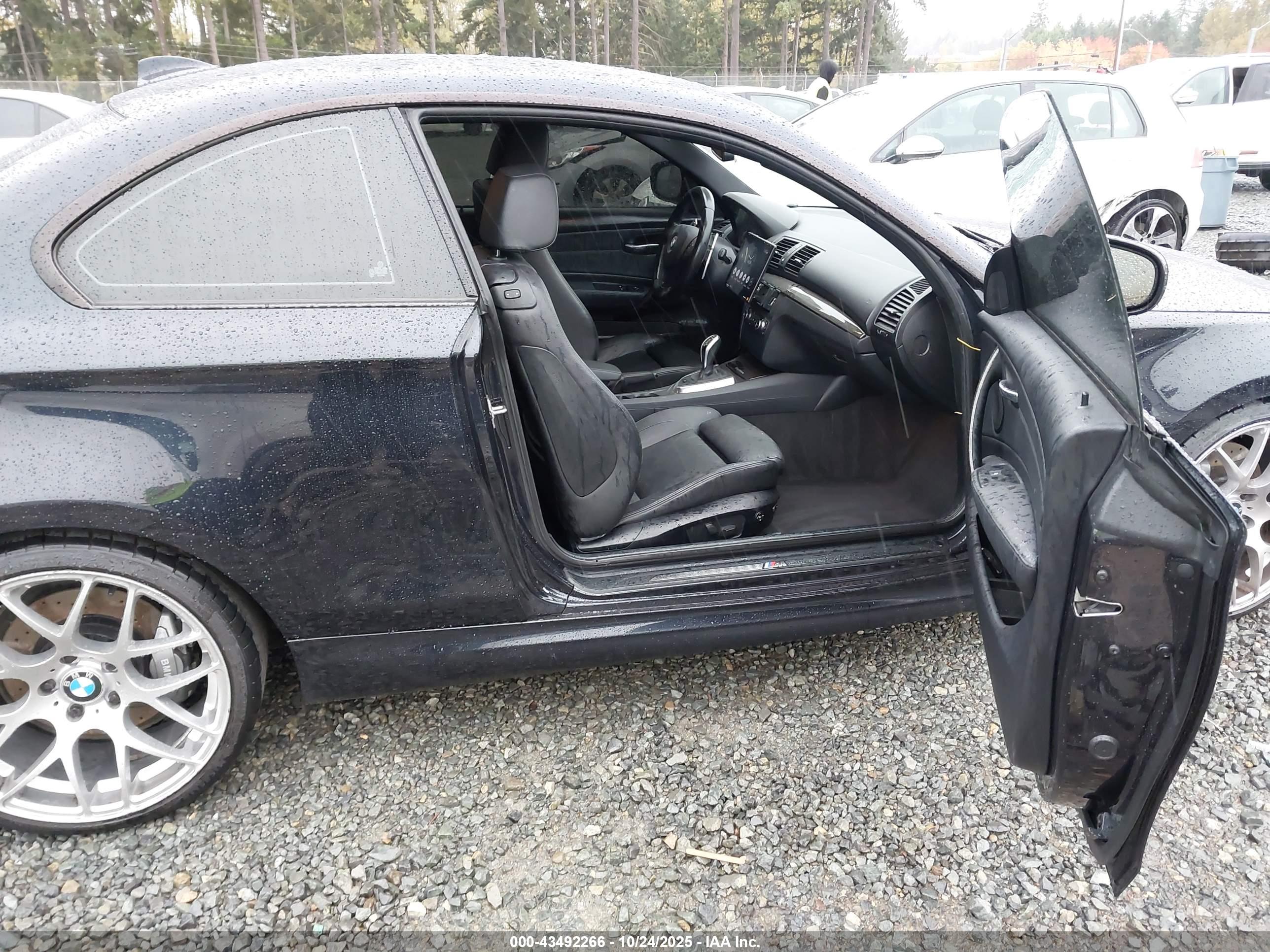 BMW 135I image 5