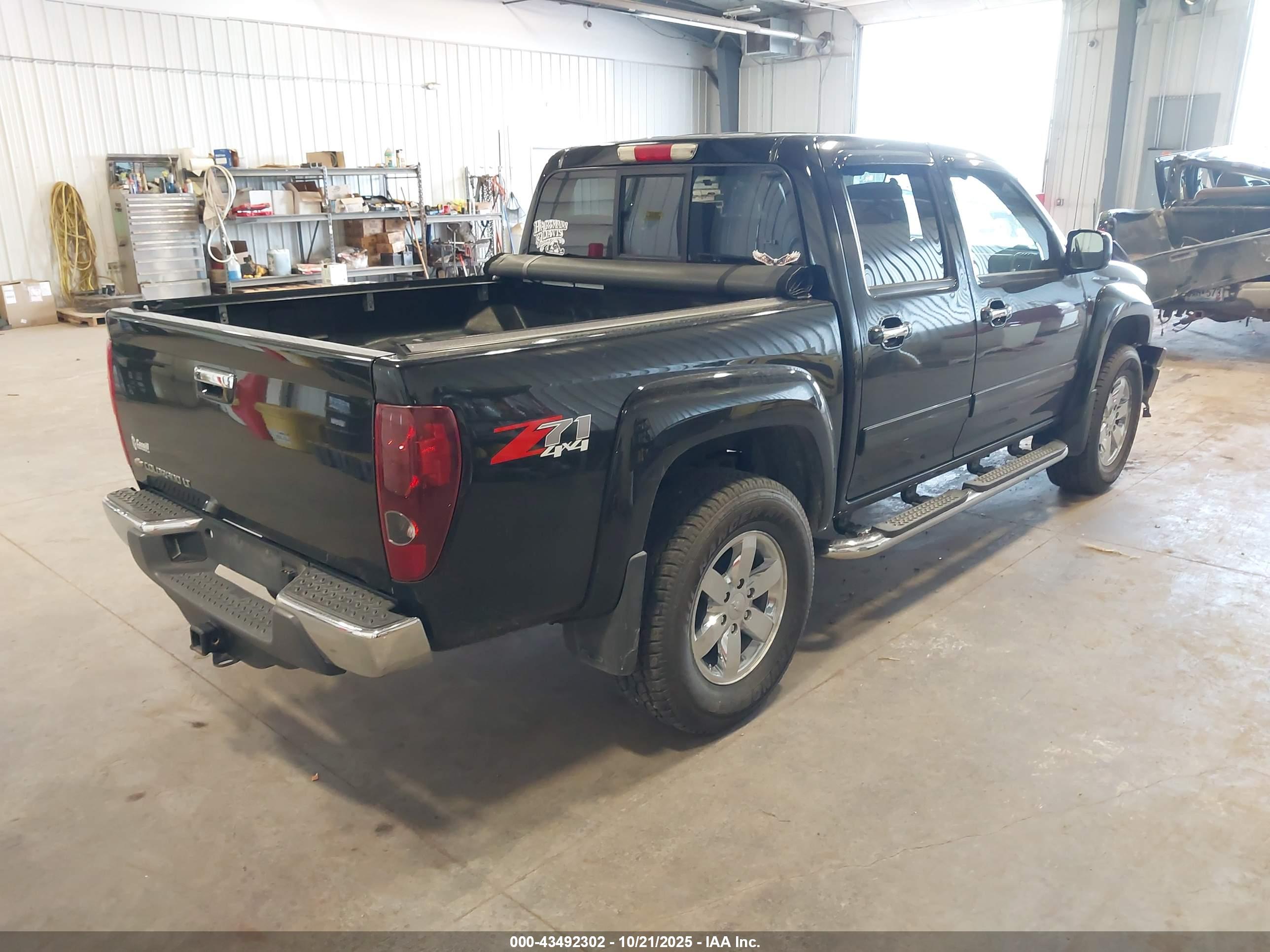 CHEVROLET COLORADO image 4