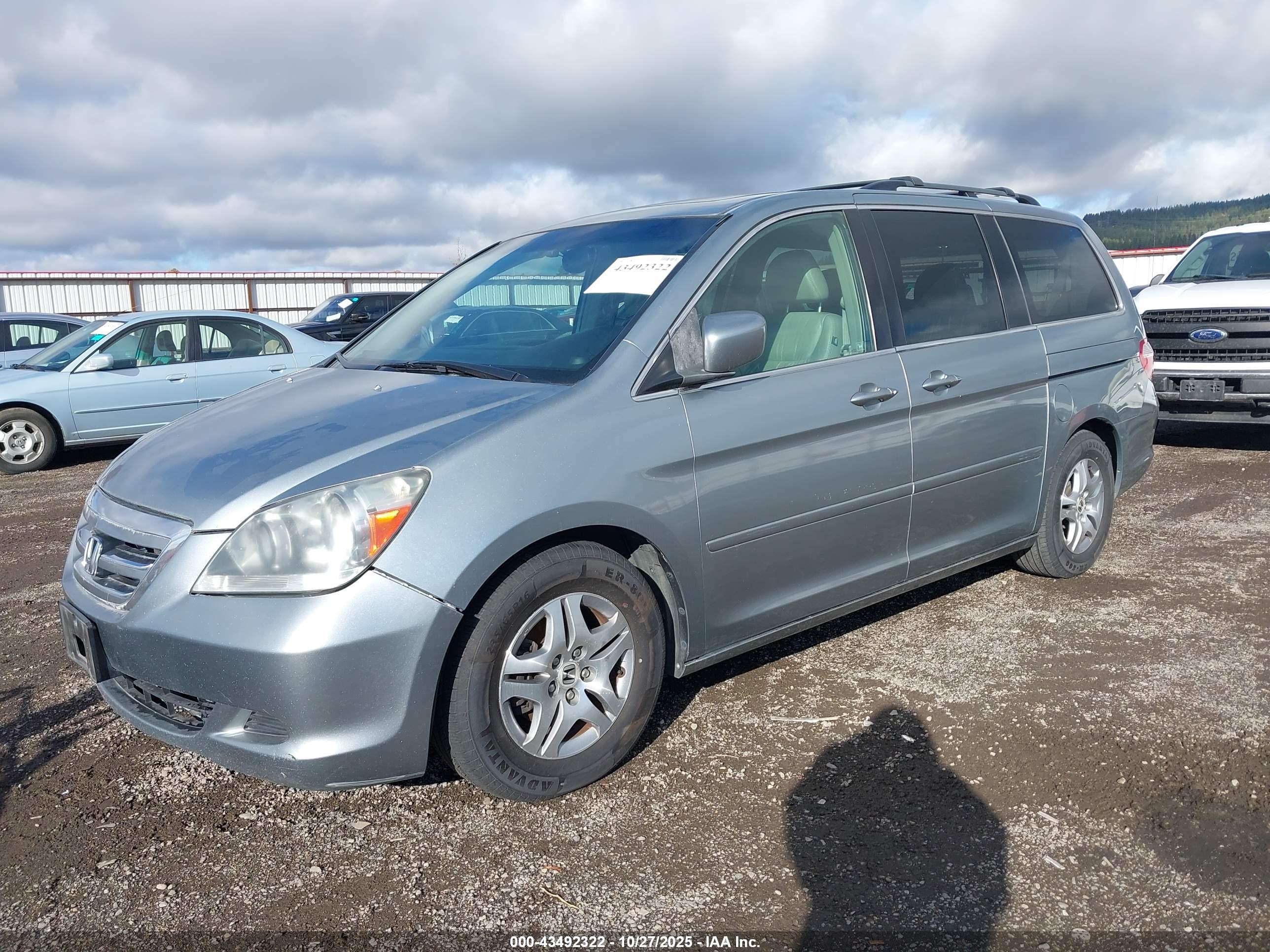 HONDA ODYSSEY image 2