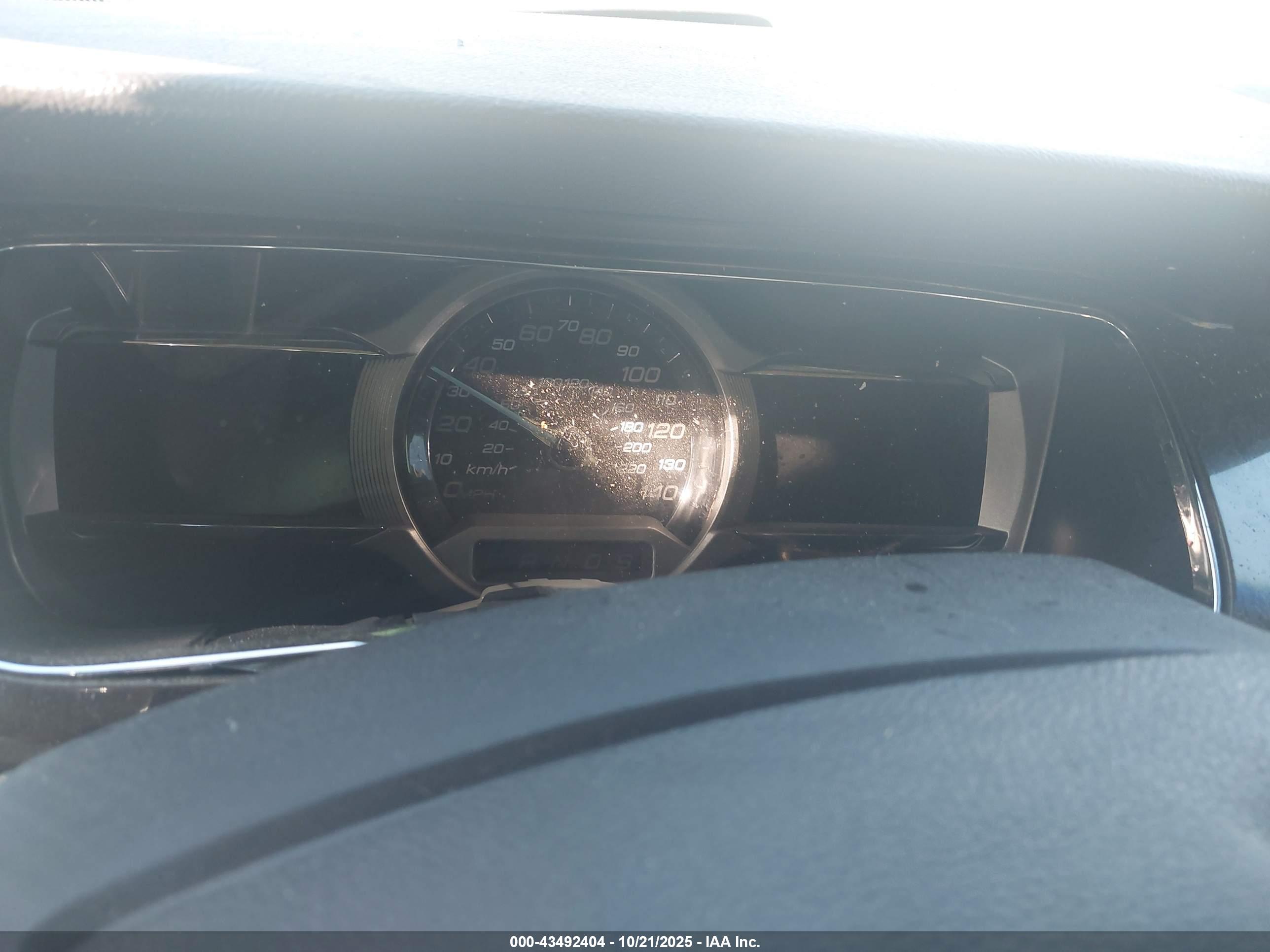 FORD TAURUS image 7