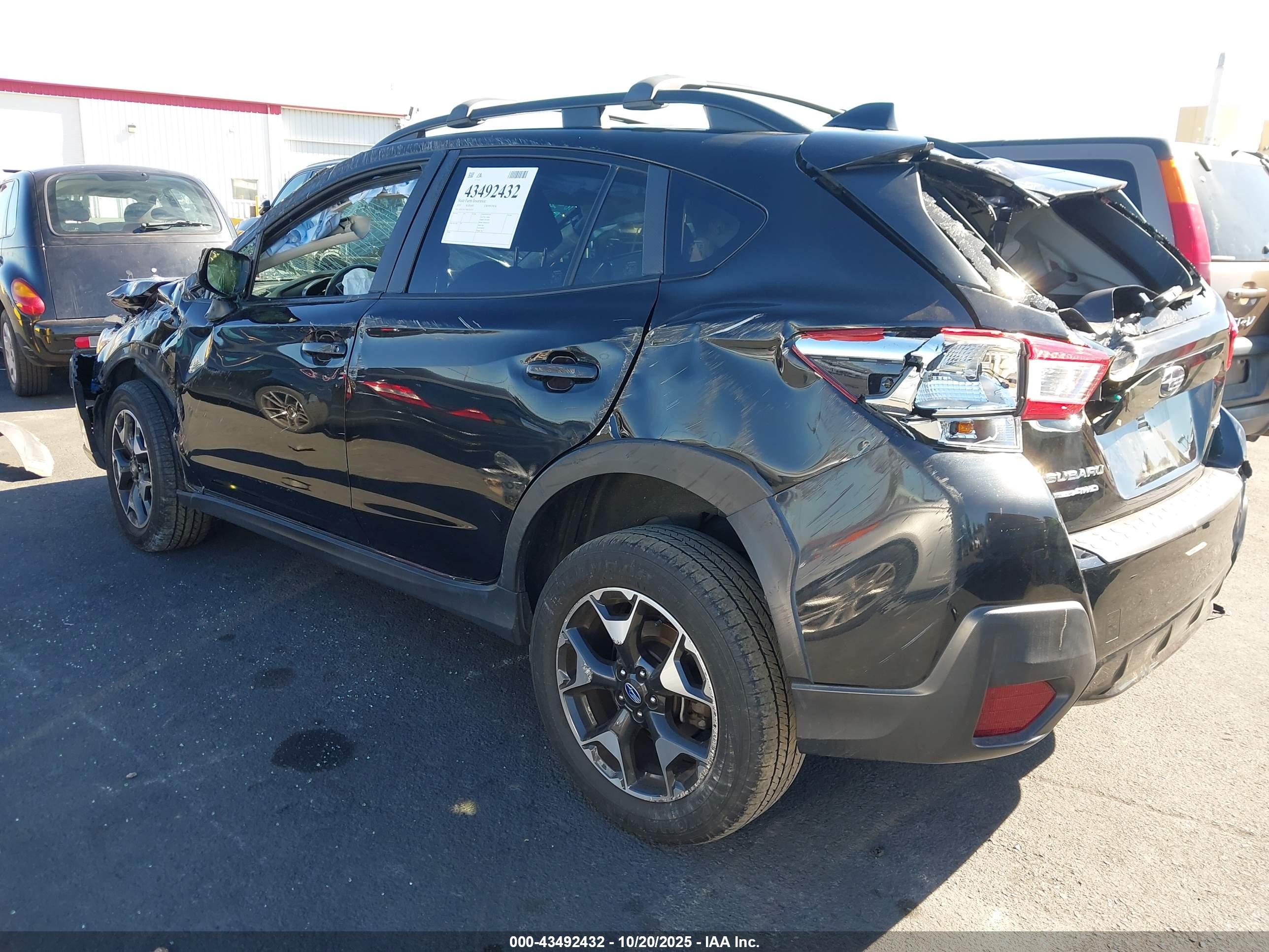 SUBARU CROSSTREK image 3