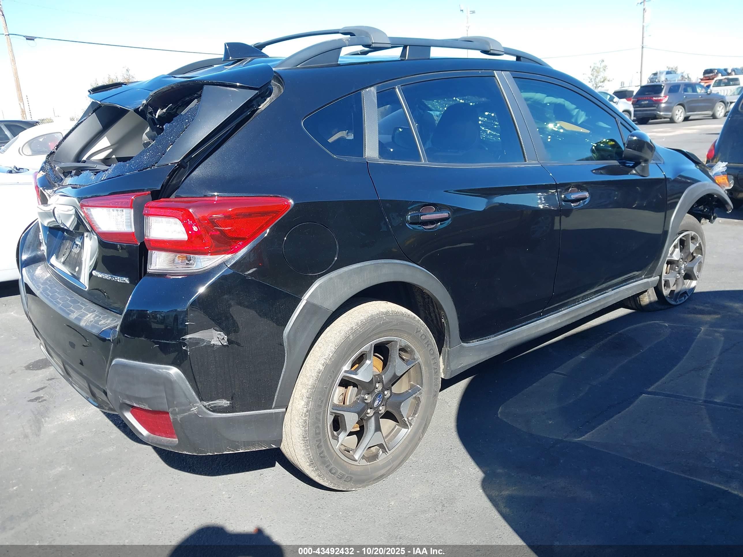 SUBARU CROSSTREK image 4