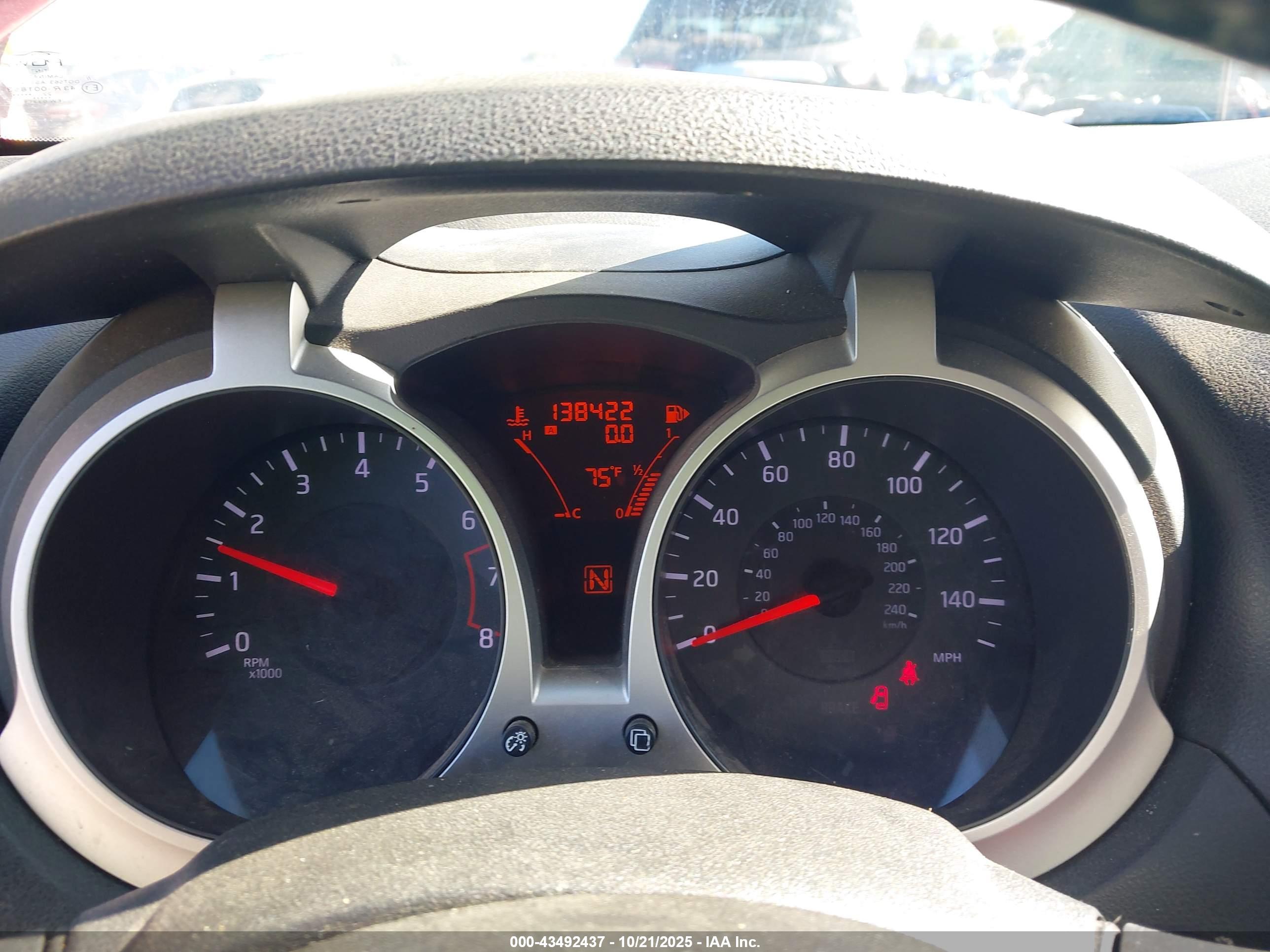 NISSAN JUKE image 7