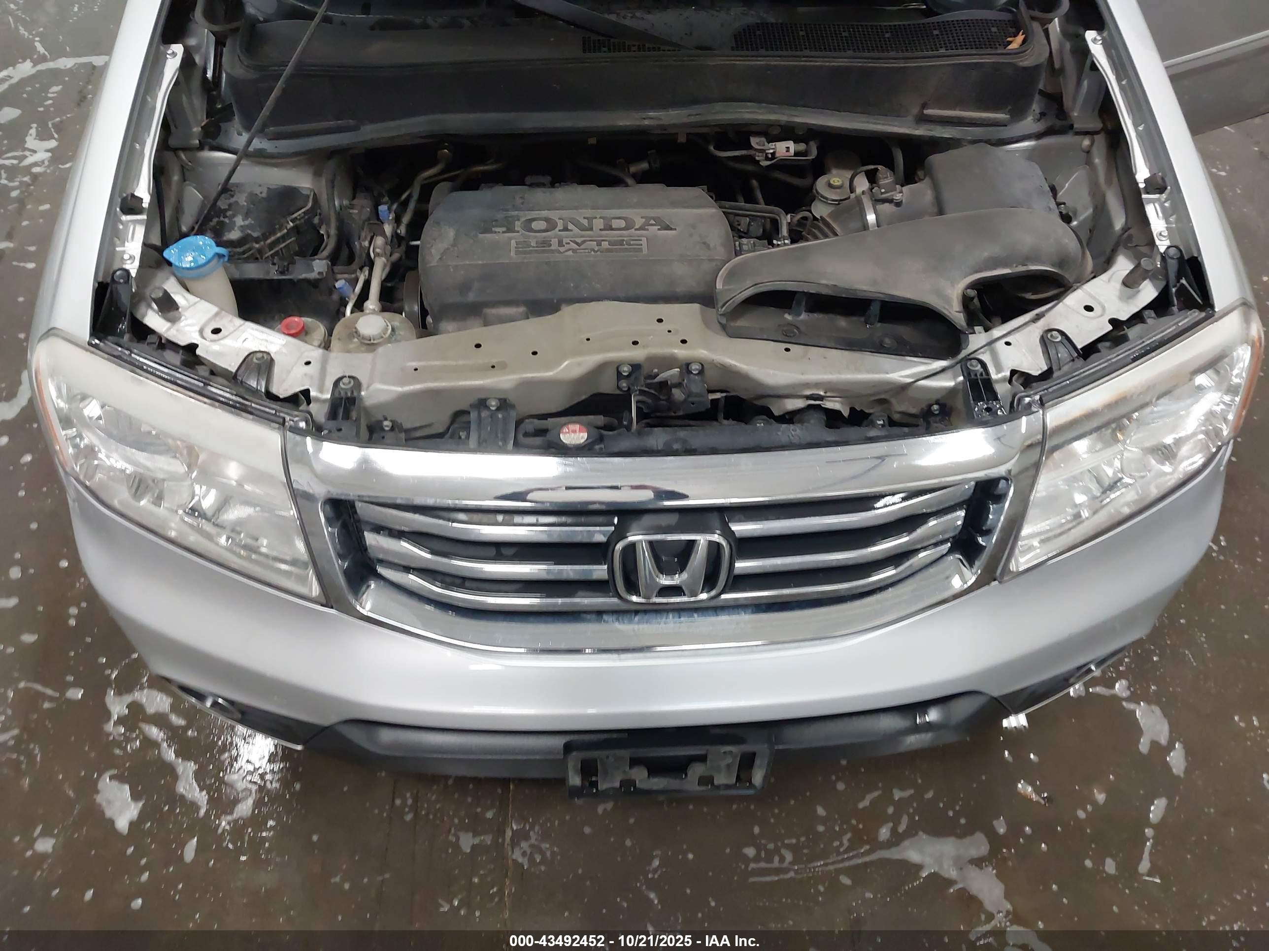 HONDA PILOT image 10