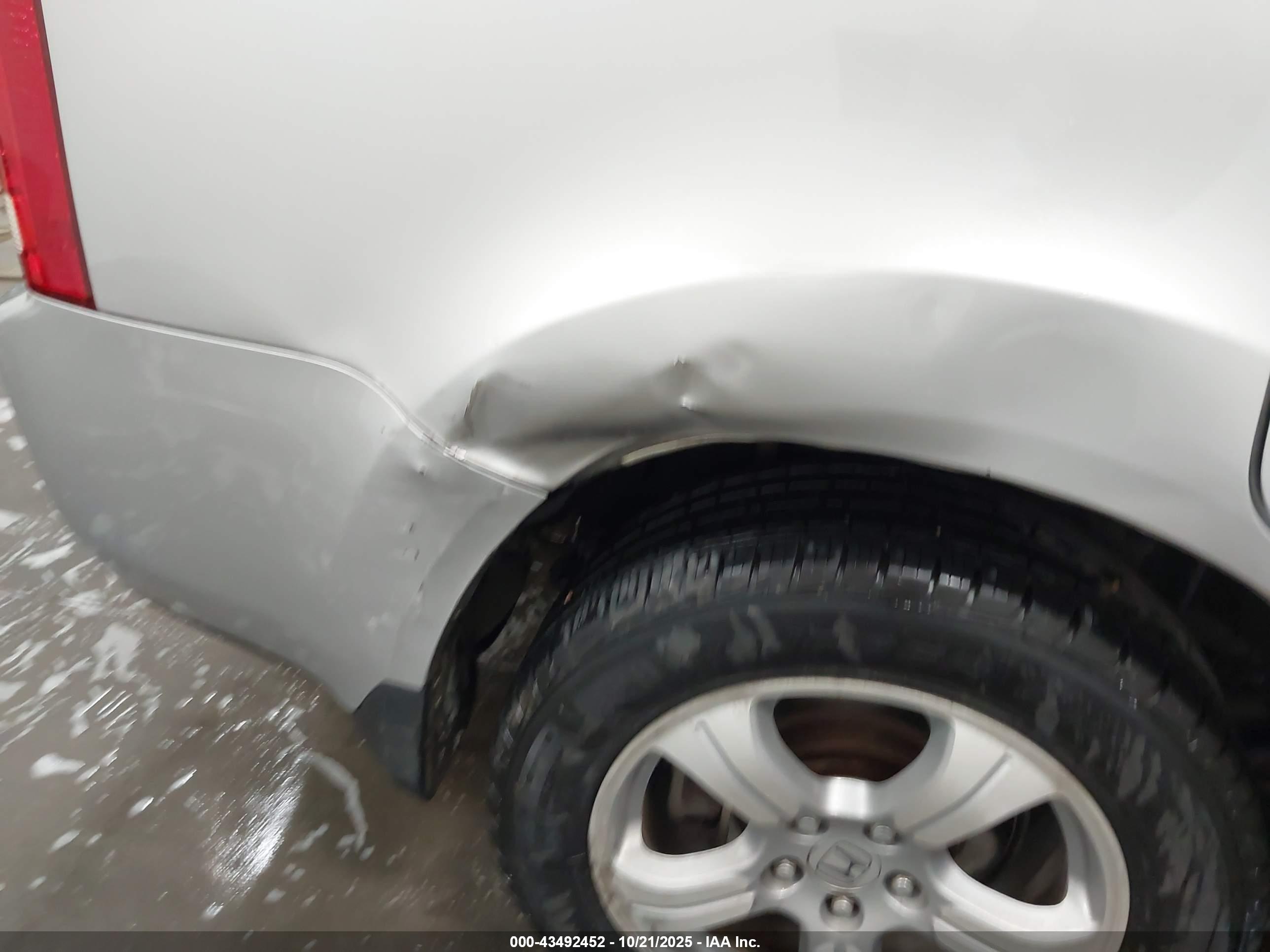 HONDA PILOT image 6