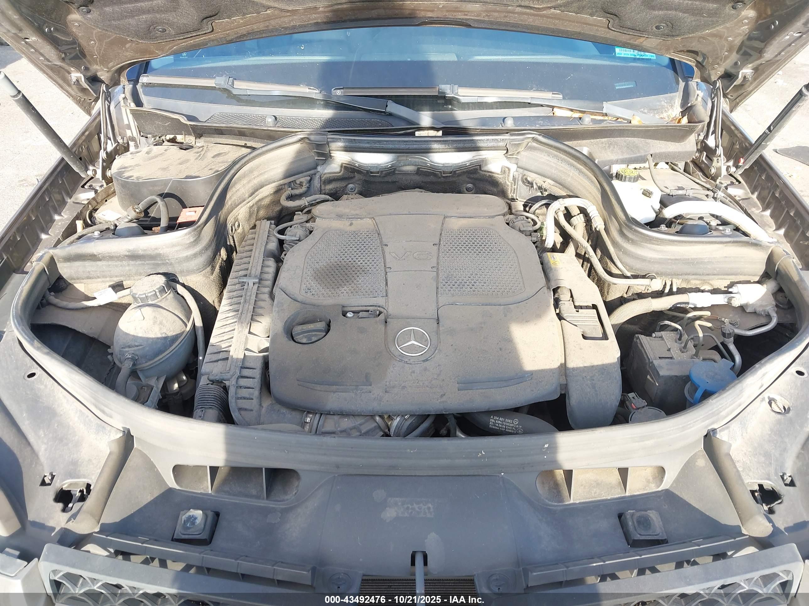 MERCEDES-BENZ GLK image 10