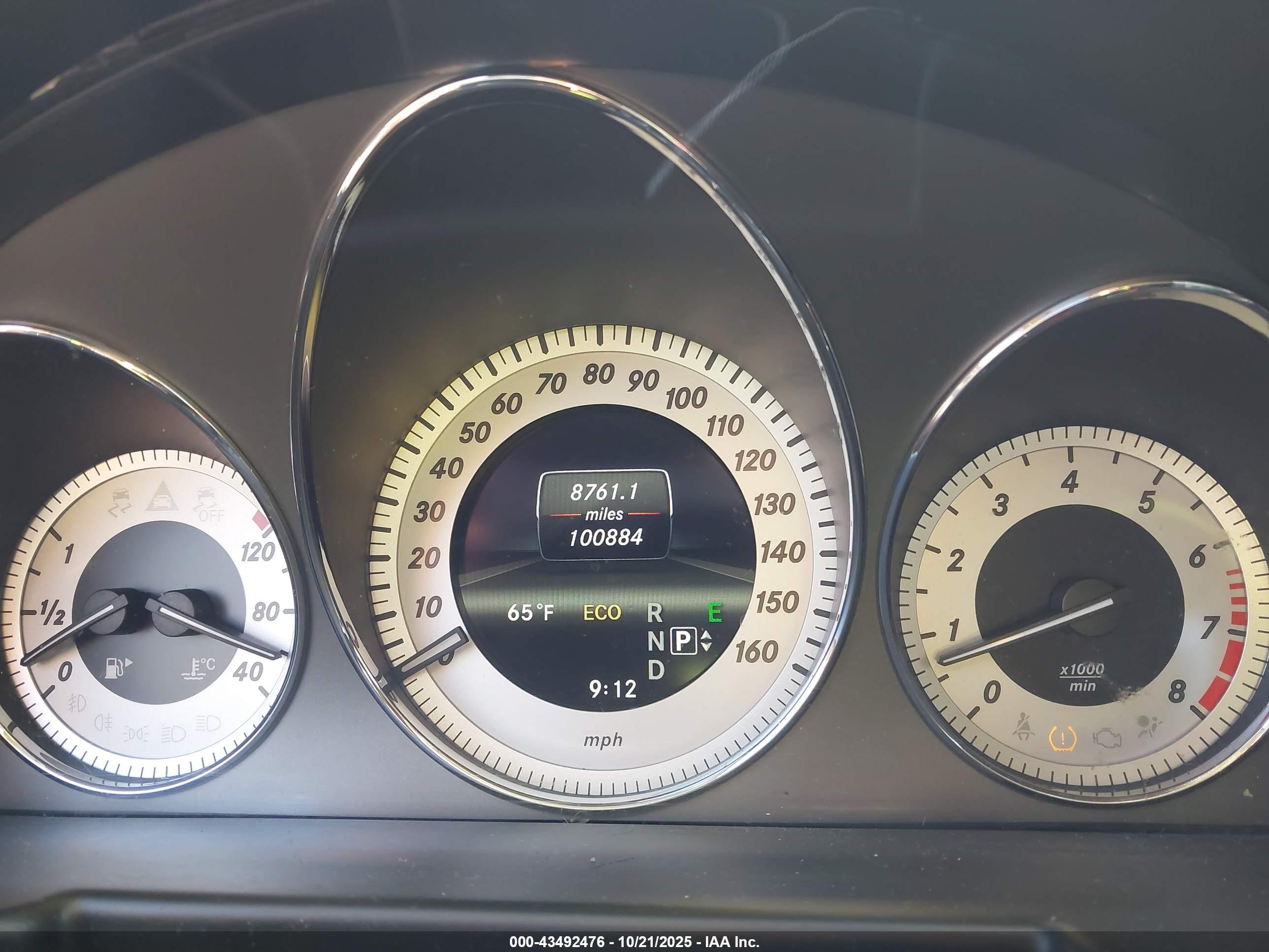 MERCEDES-BENZ GLK image 7